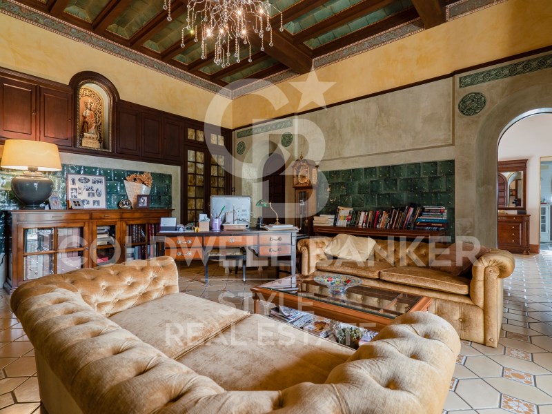 Barcelona, Torell?, Torell? Barcelona, Torell?, To, Torelló, Catalonia, ES, 13 Bedrooms Bedrooms, ,4 BathroomsBathrooms,Residential,For Sale,Barcelona, Torell?, Torell? Barcelona, Torell?, To,1448809