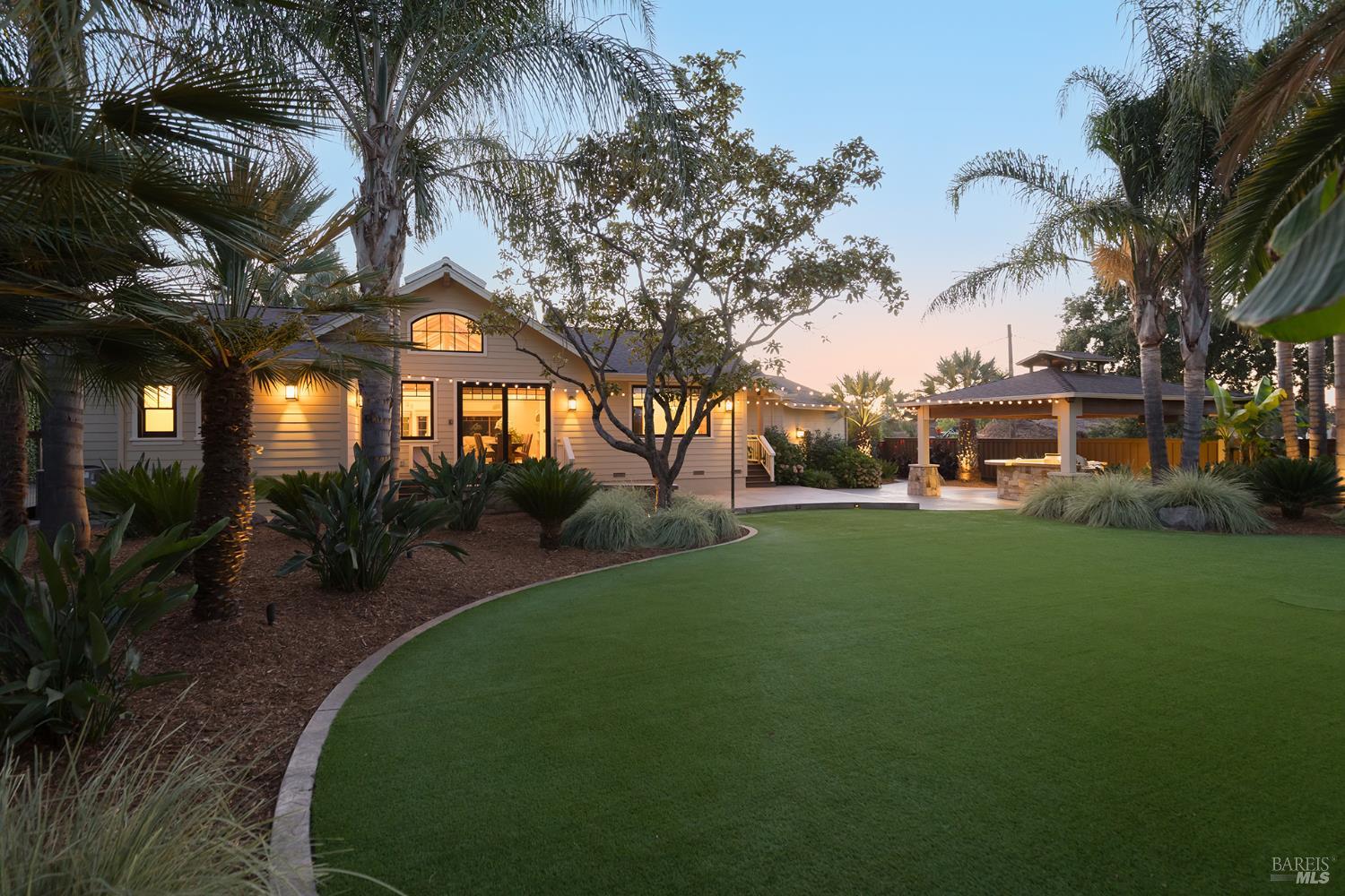 Santa Rosa, California, 95401, United States, 4 Bedrooms Bedrooms, ,4 BathroomsBathrooms,Residential,For Sale,1993093