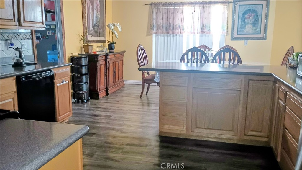 Santa Ana, California, 92704, United States, 5 Bedrooms Bedrooms, ,2 BathroomsBathrooms,Residential,For Sale,2038969