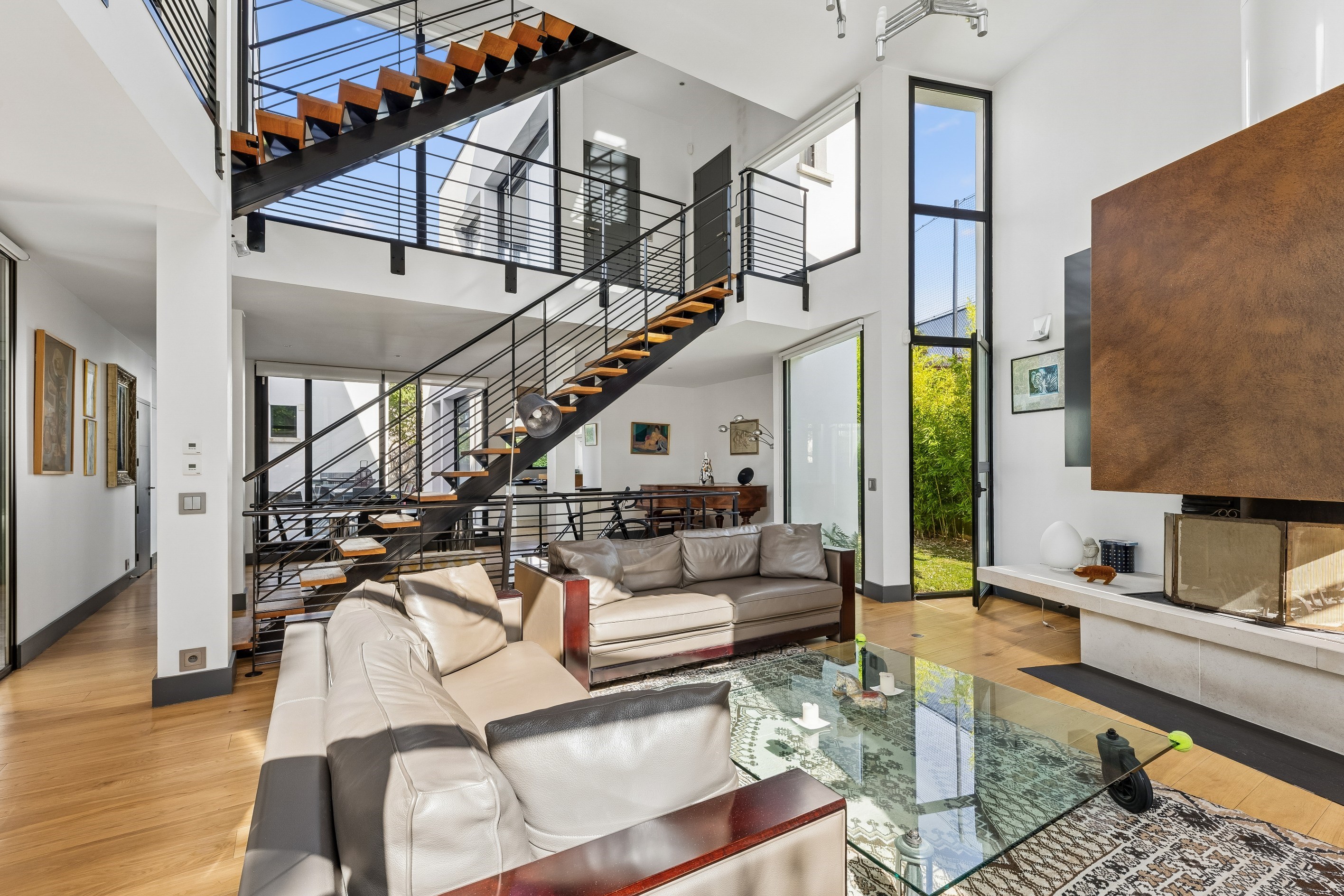  Anthony Béchu Signature Home in Saint-Cloud