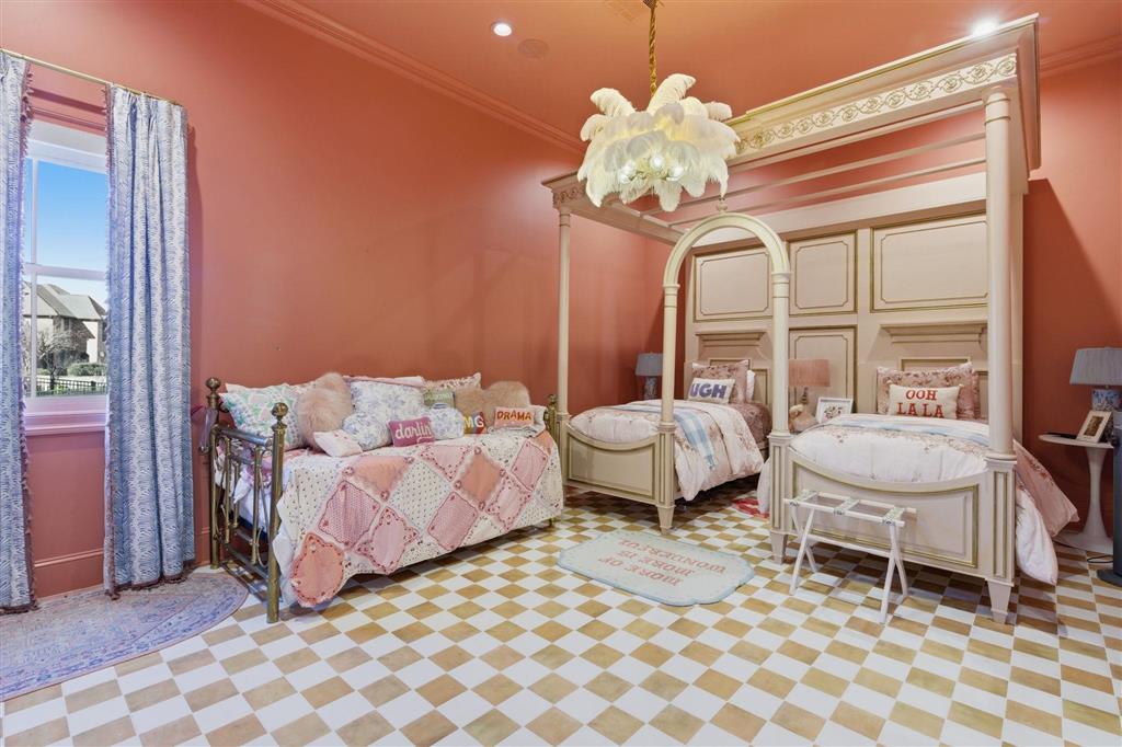 Lake Charles, Louisiana, 70605, United States, 5 Bedrooms Bedrooms, ,5 BathroomsBathrooms,Residential,For Sale,2024093