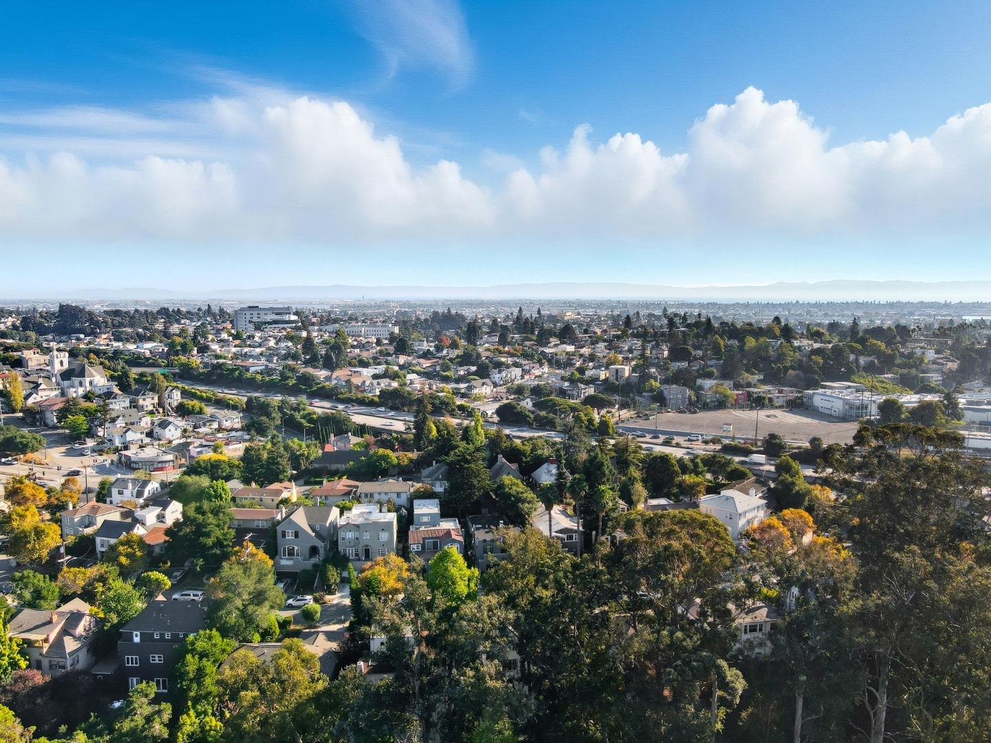 Oakland, California, 94610, United States, 4 Bedrooms Bedrooms, ,4 BathroomsBathrooms,Residential,For Sale,1987505