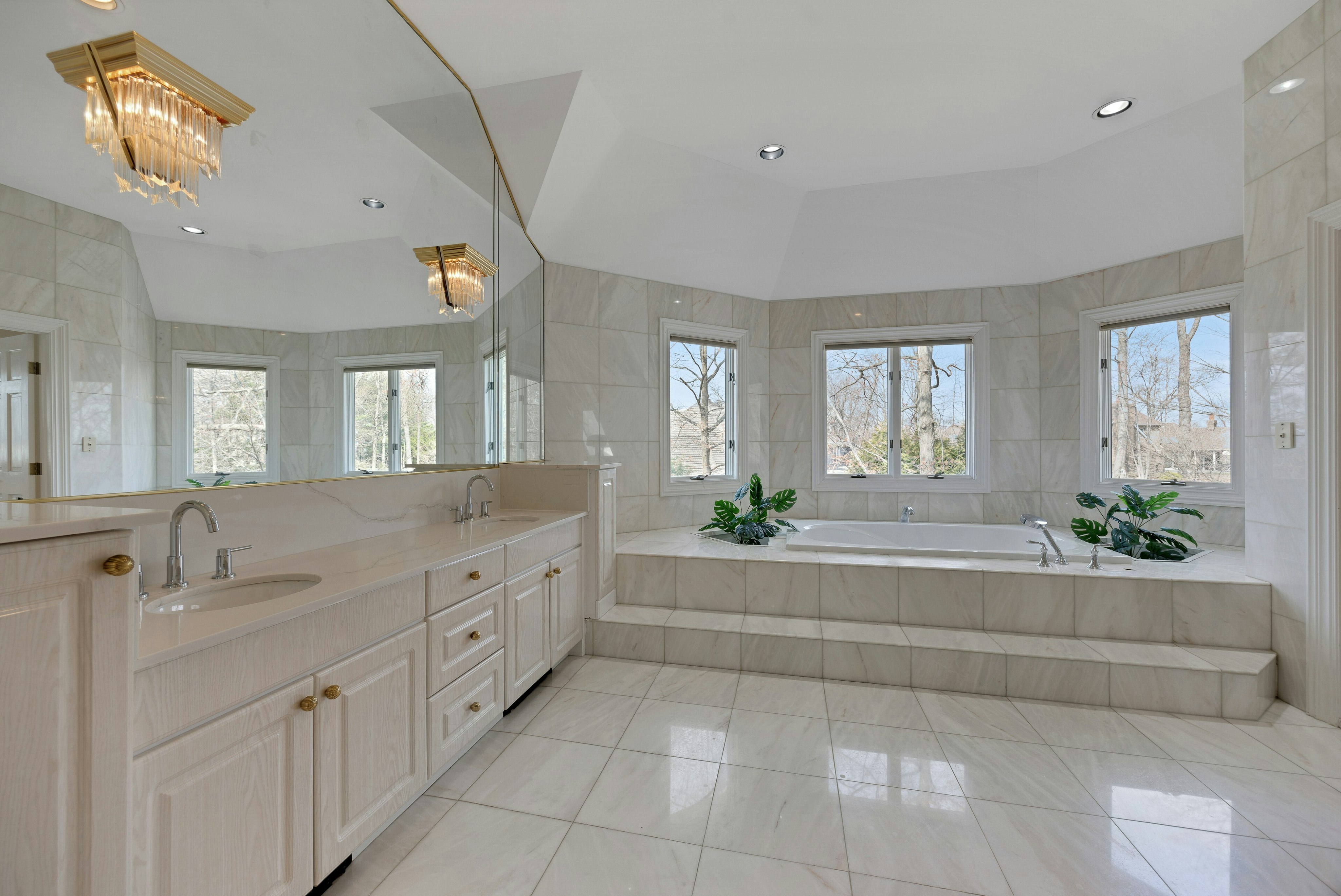  718 High Woods Drive, Franklin Lakes, NJ 07417 - 物件實景