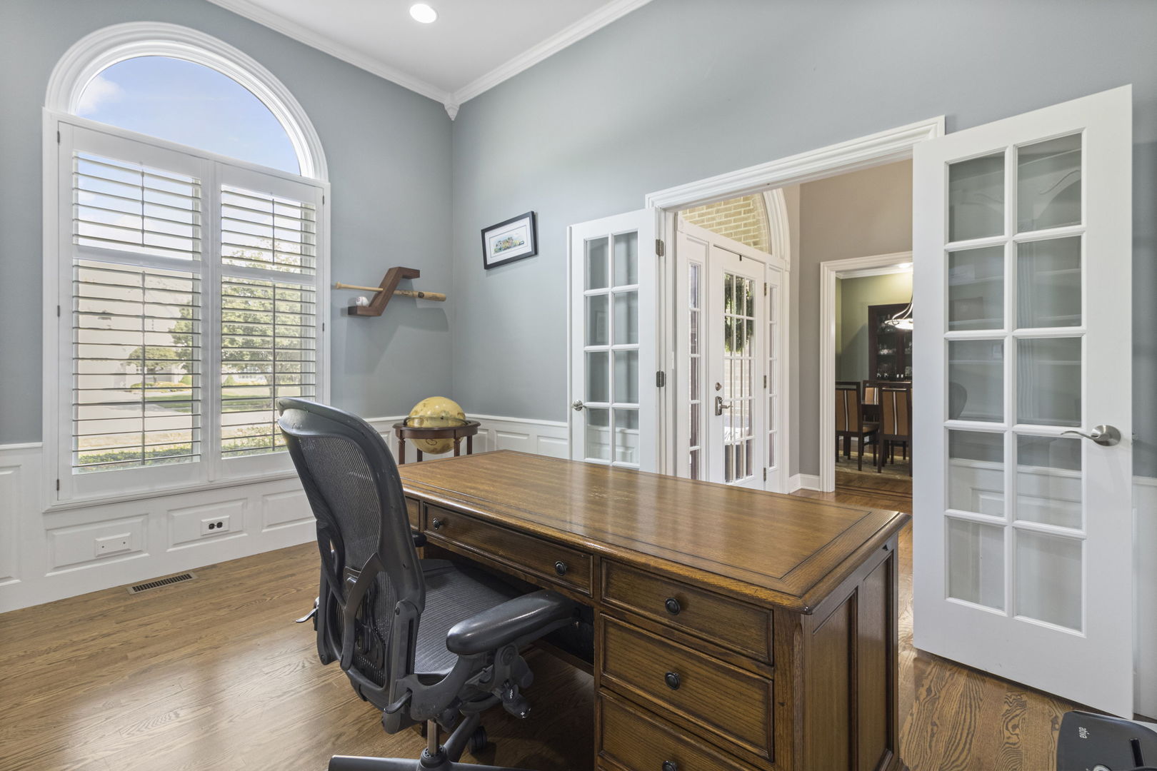 Shorewood, Illinois, 60404, United States, 4 Bedrooms Bedrooms, ,6 BathroomsBathrooms,Residential,For Sale,1933443