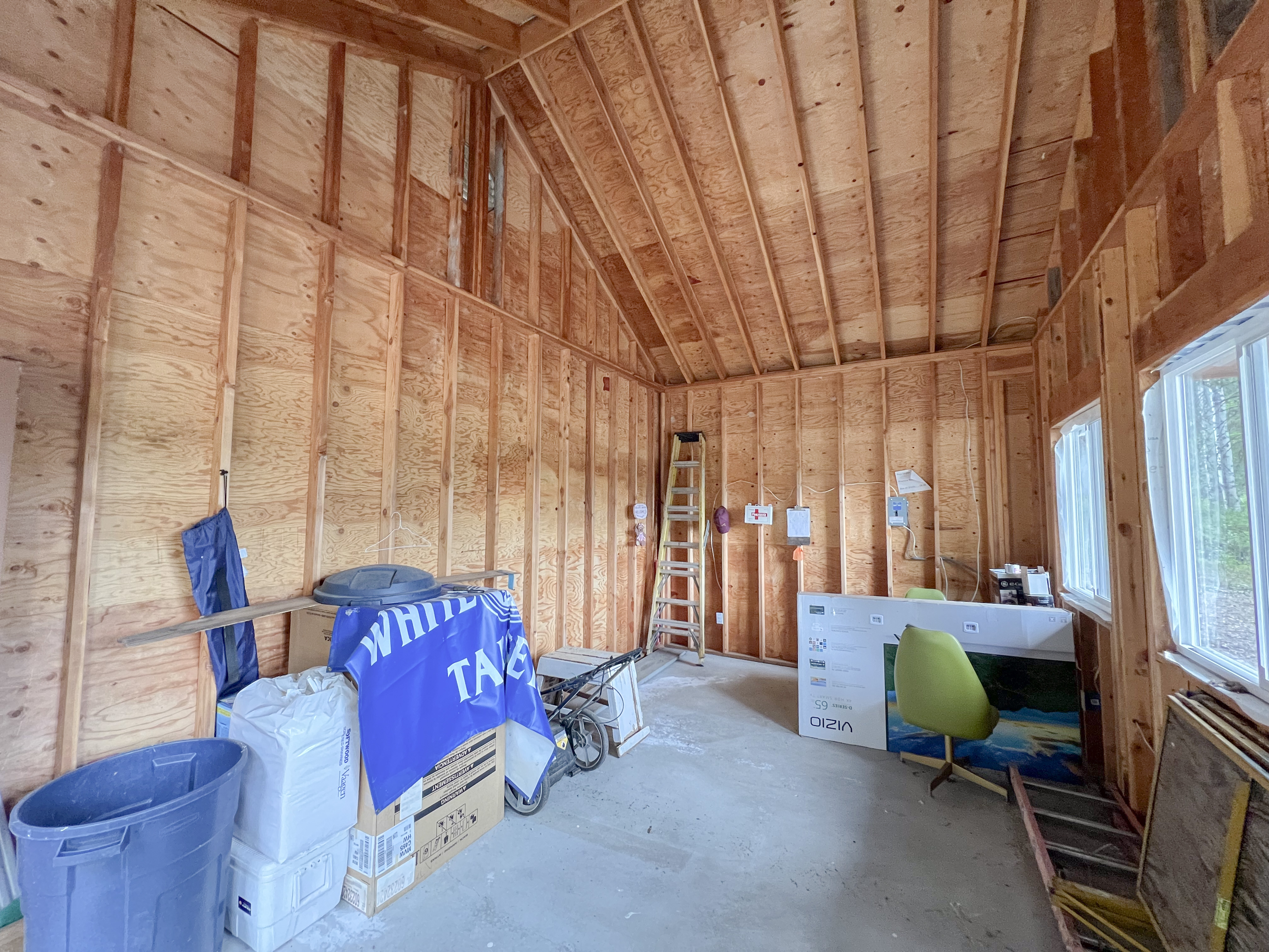 Republic, Washington, 99166, United States, 3 Bedrooms Bedrooms, ,3 BathroomsBathrooms,Residential,For Sale,1976903