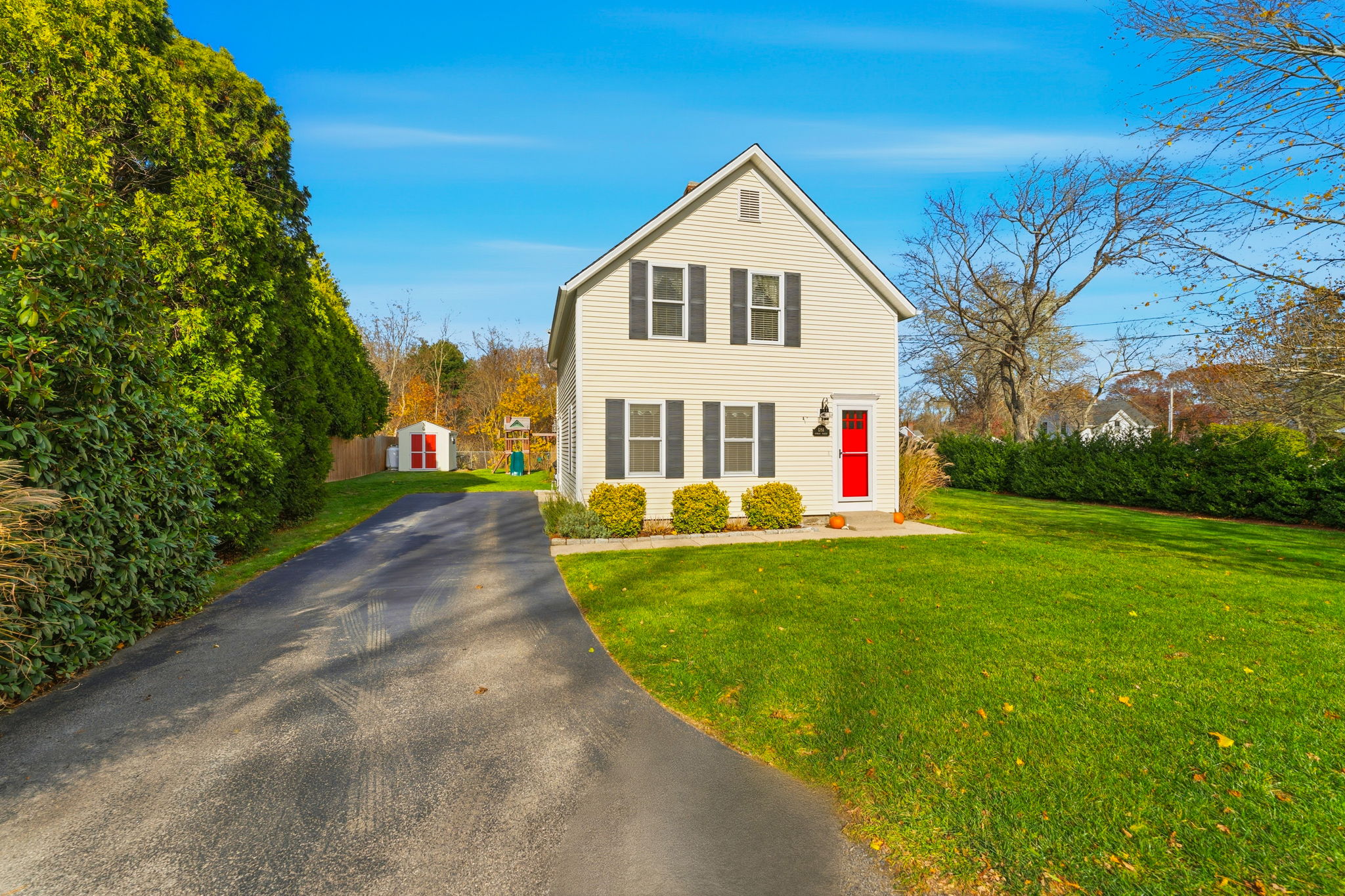 South Kingstown, Rhode Island, 02879, United States, 2 Bedrooms Bedrooms, ,2 BathroomsBathrooms,Residential,For Sale,1994423