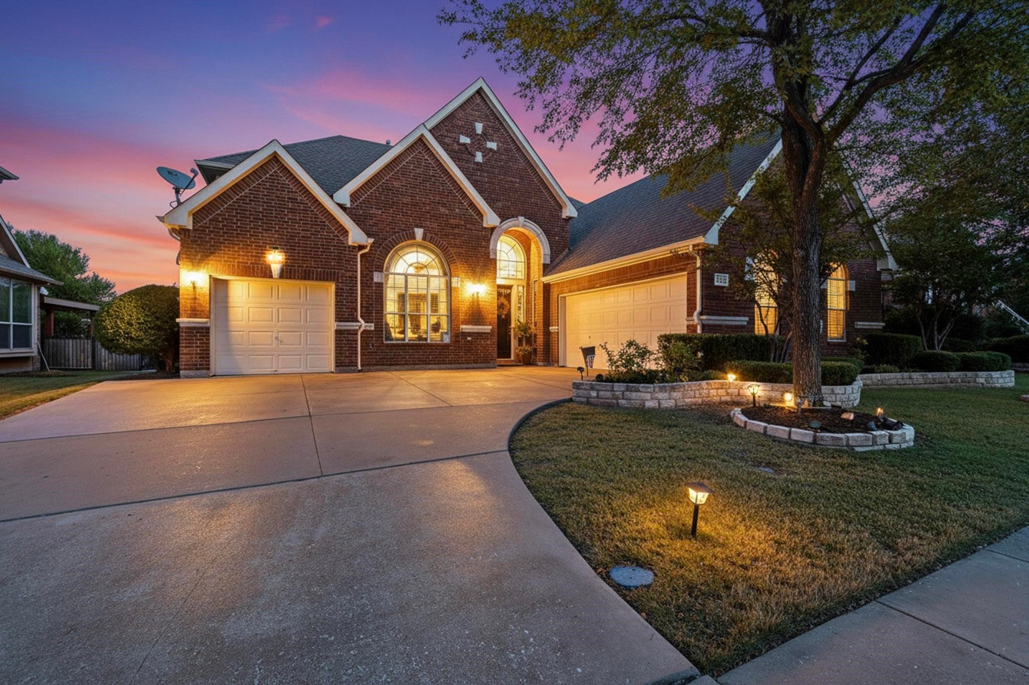 Frisco, Texas, 75034, United States, 5 Bedrooms Bedrooms, ,4 BathroomsBathrooms,Residential,For Sale,1986081