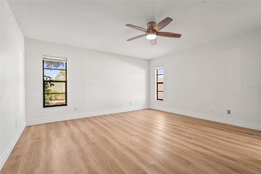 Bradenton, Florida, 34209, United States, 3 Bedrooms Bedrooms, ,2 BathroomsBathrooms,Residential,For Sale,1743662