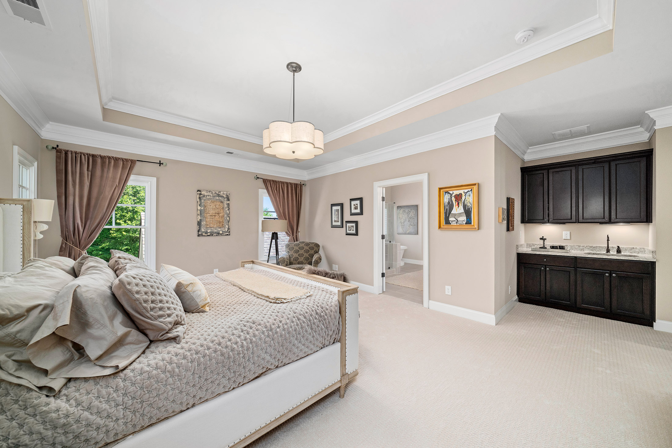  Set Within The Highly Sought-After Lake Haven At Crabapple Community - 物件實景