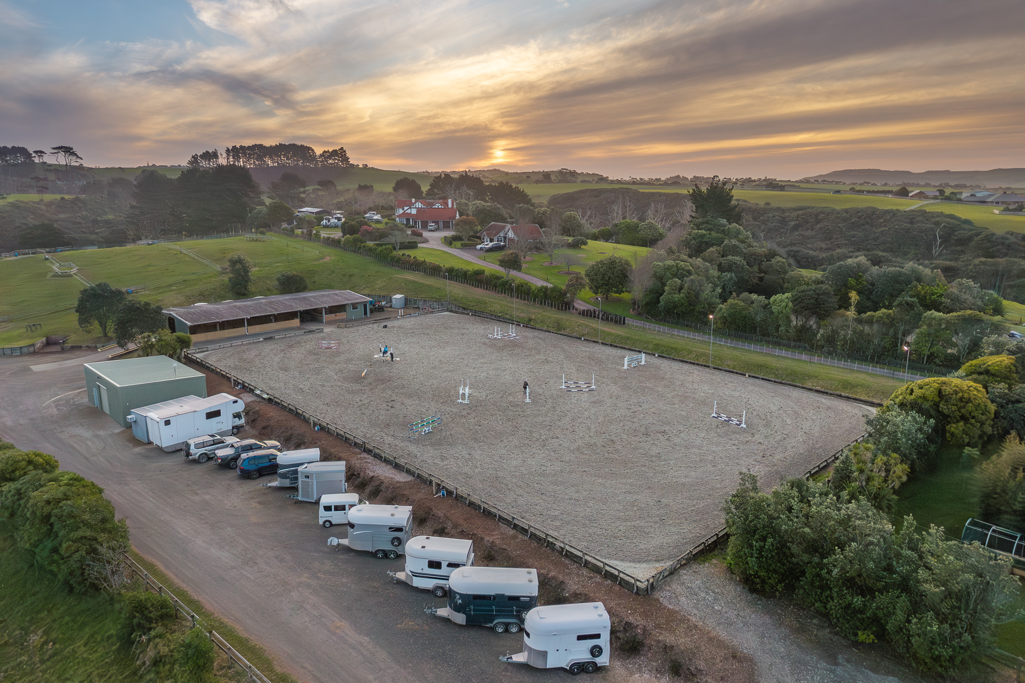  Equestrian Facility - Land Bank with Income - 物件實景