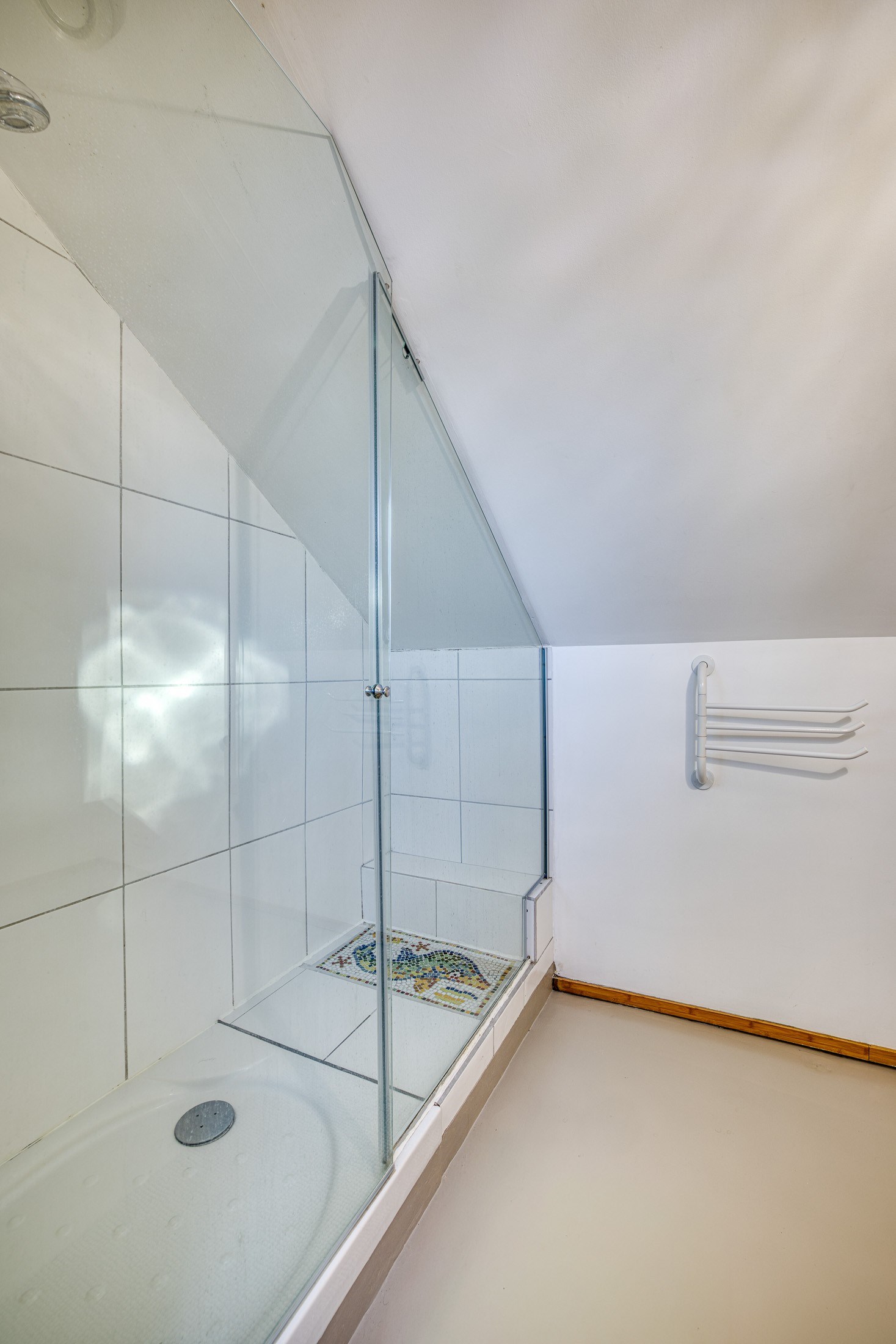  Top-floor apartment just steps from the lake – Absolute tranquillity and south-… - 物件實景