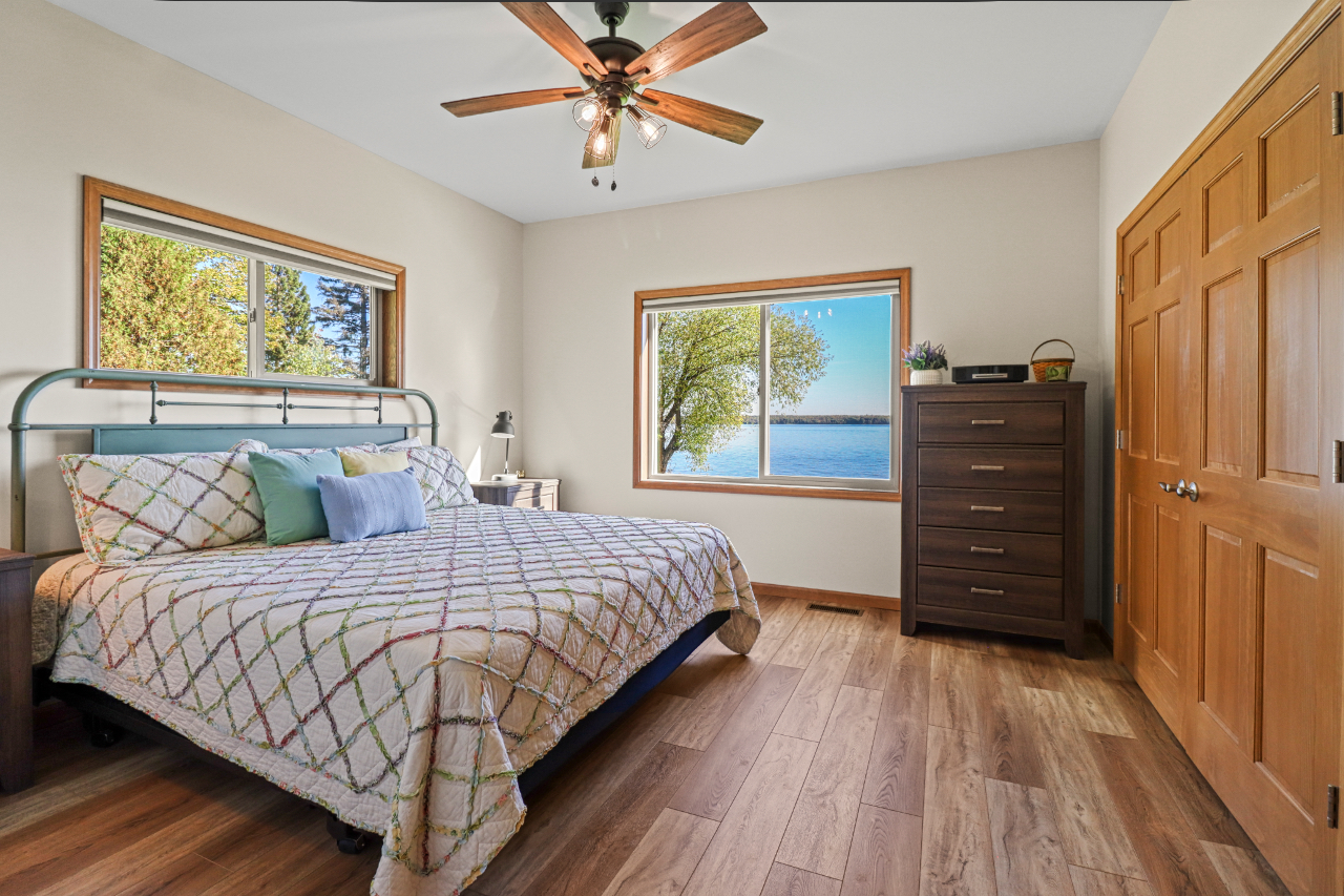 Marenisco, Wisconsin, 49947, United States, 4 Bedrooms Bedrooms, ,4 BathroomsBathrooms,Residential,For Sale,1984446