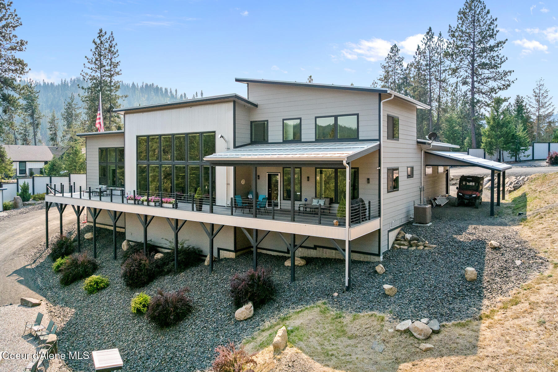 Coeur D'alene, Idaho, 83814, United States, 3 Bedrooms Bedrooms, ,Residential,For Sale,1942138