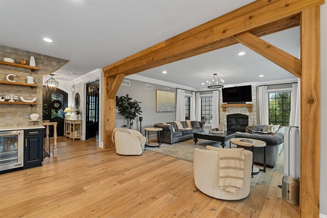 Cranberry Twp, Pennsylvania, 16066, United States, 4 Bedrooms Bedrooms, ,5 BathroomsBathrooms,Residential,For Sale,1940441