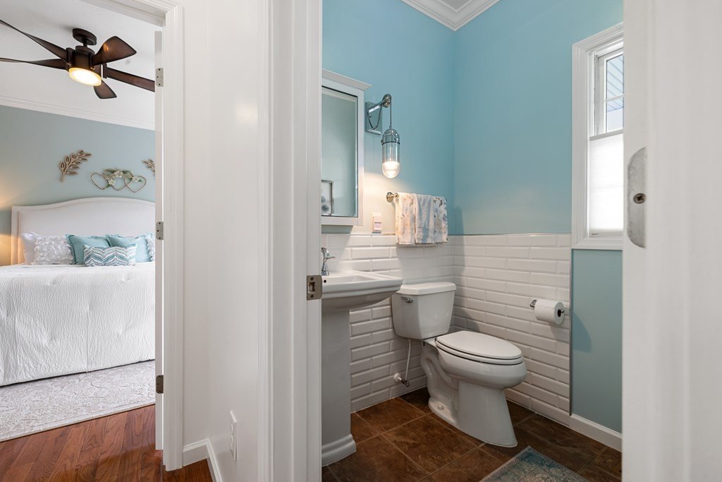 Warne, North Carolina, 28909, United States, 3 Bedrooms Bedrooms, ,3 BathroomsBathrooms,Residential,For Sale,1878165