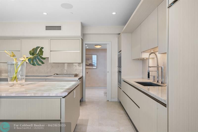 101 S Fort Lauderdale Beach Blvd, Unit #2703, Fort Lauderdale, Florida, 33316, United States, 3 Bedrooms Bedrooms, ,4 BathroomsBathrooms,Residential,For Sale,101 S Fort Lauderdale Beach Blvd, Unit #2703,1305239
