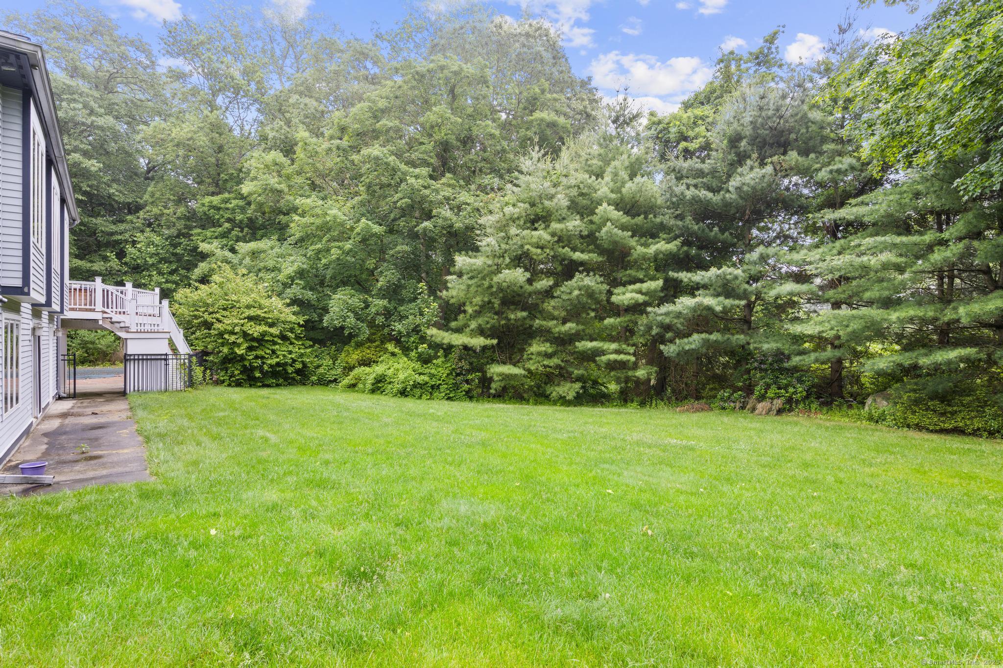 Orange, Connecticut, 06477, United States, 4 Bedrooms Bedrooms, ,8 BathroomsBathrooms,Residential,For Sale,1939481