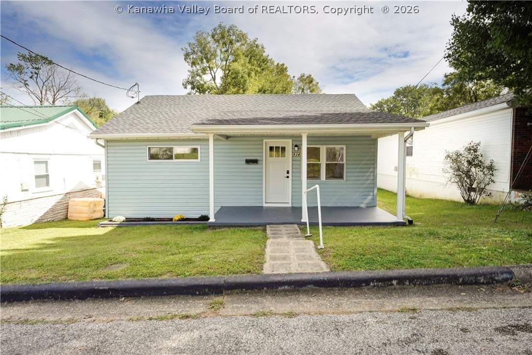 Washington St, Saint Albans, WV 25177
