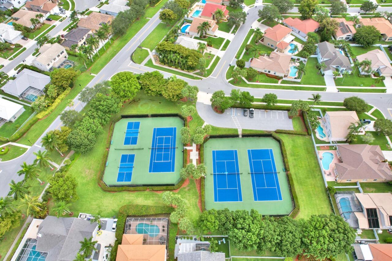 Lake Worth, Florida, 33463, United States, 3 Bedrooms Bedrooms, ,3 BathroomsBathrooms,Residential,For Sale,1905874