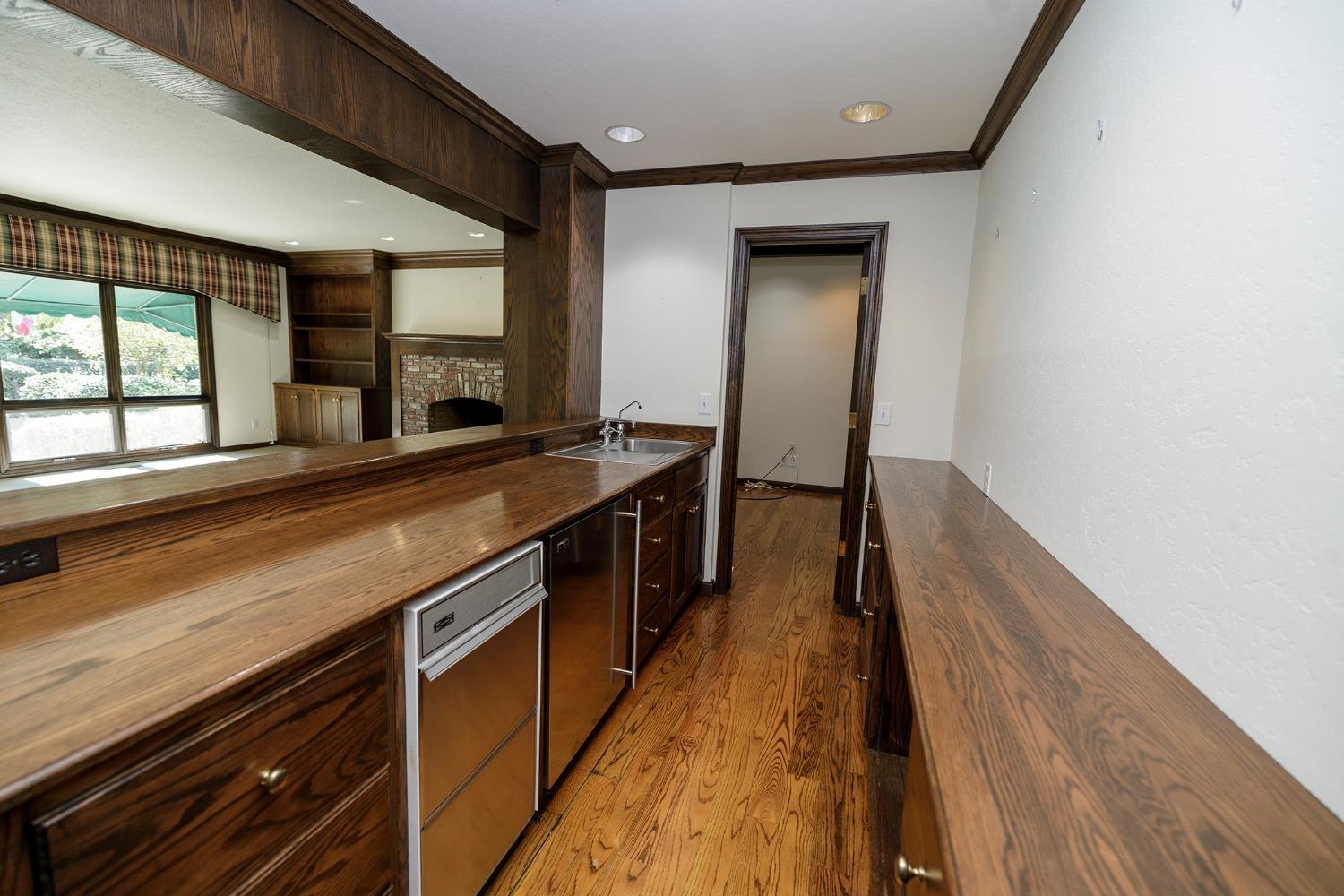 Turlock, California, 95380, United States, 4 Bedrooms Bedrooms, ,5 BathroomsBathrooms,Residential,For Sale,1992358