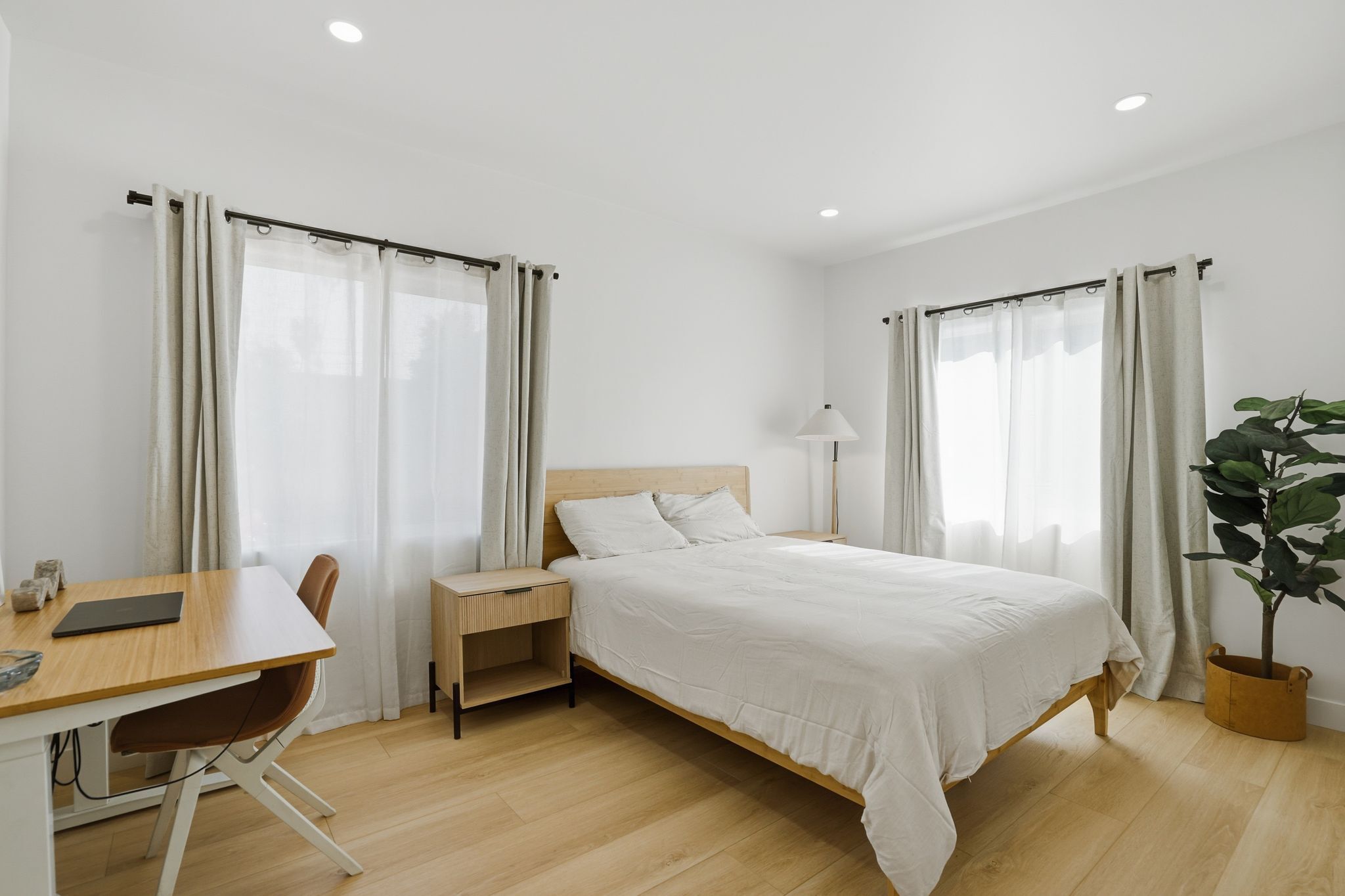  3014 9th Ave - 物件實景