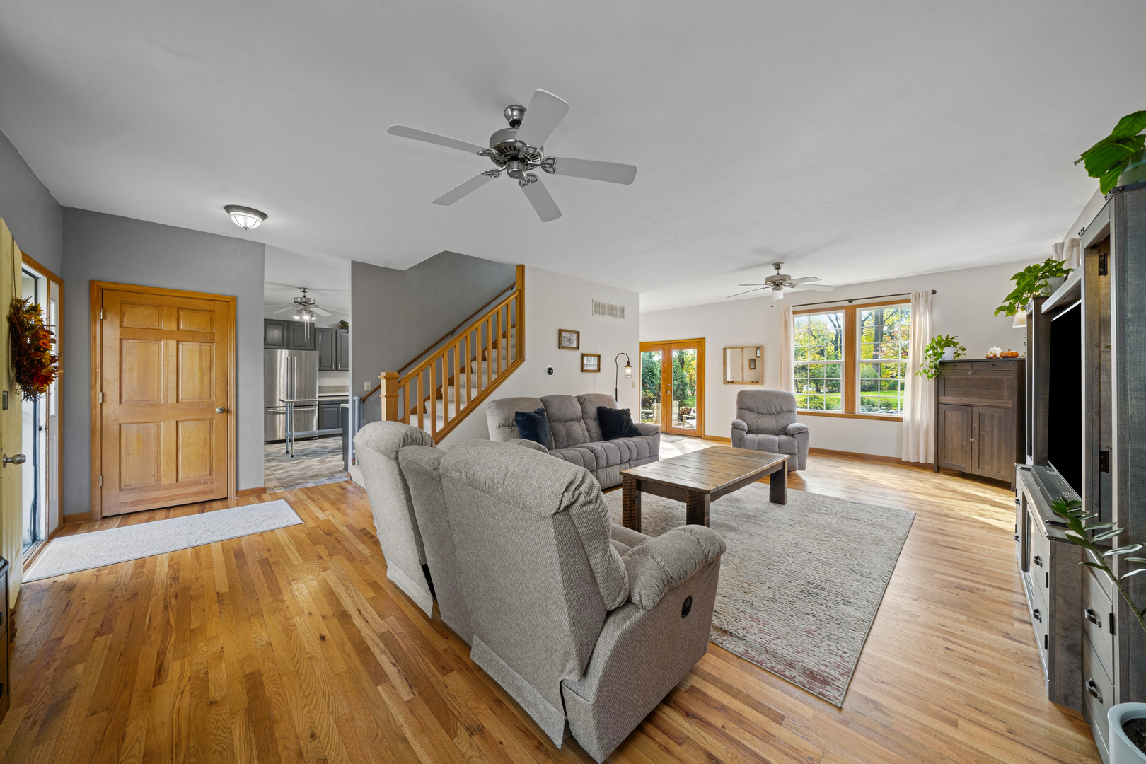 Elburn, Illinois, 60119, United States, 5 Bedrooms Bedrooms, ,3 BathroomsBathrooms,Residential,For Sale,1986331