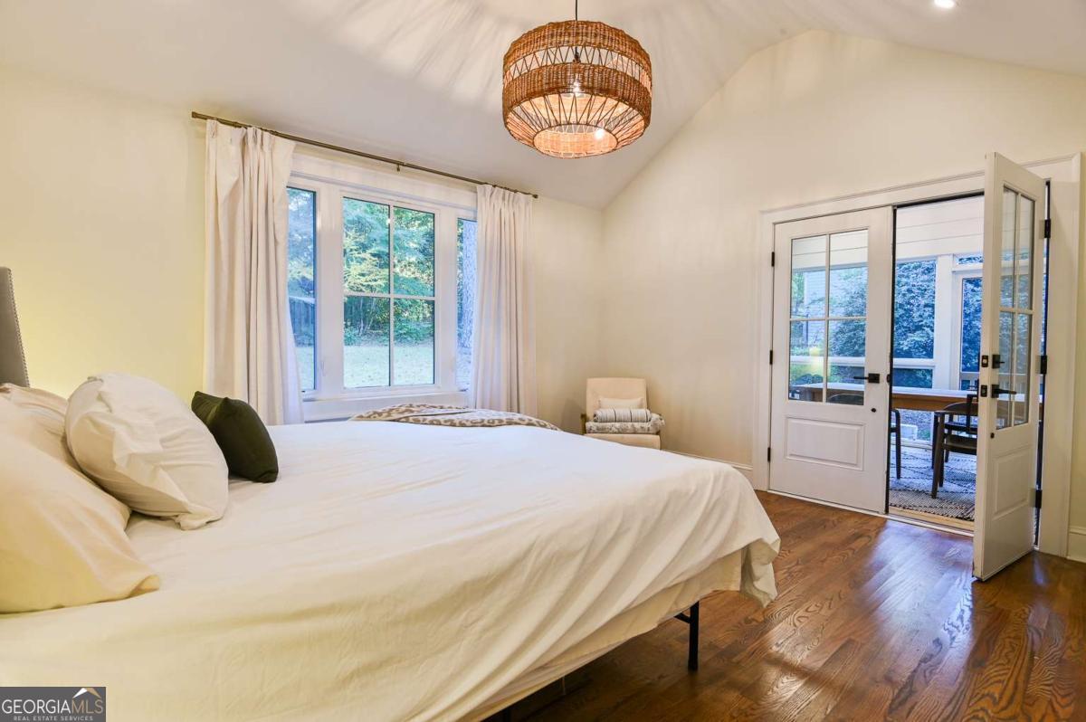 Athens, Georgia, 30606, United States, 4 Bedrooms Bedrooms, ,3 BathroomsBathrooms,Residential,For Sale,1988193