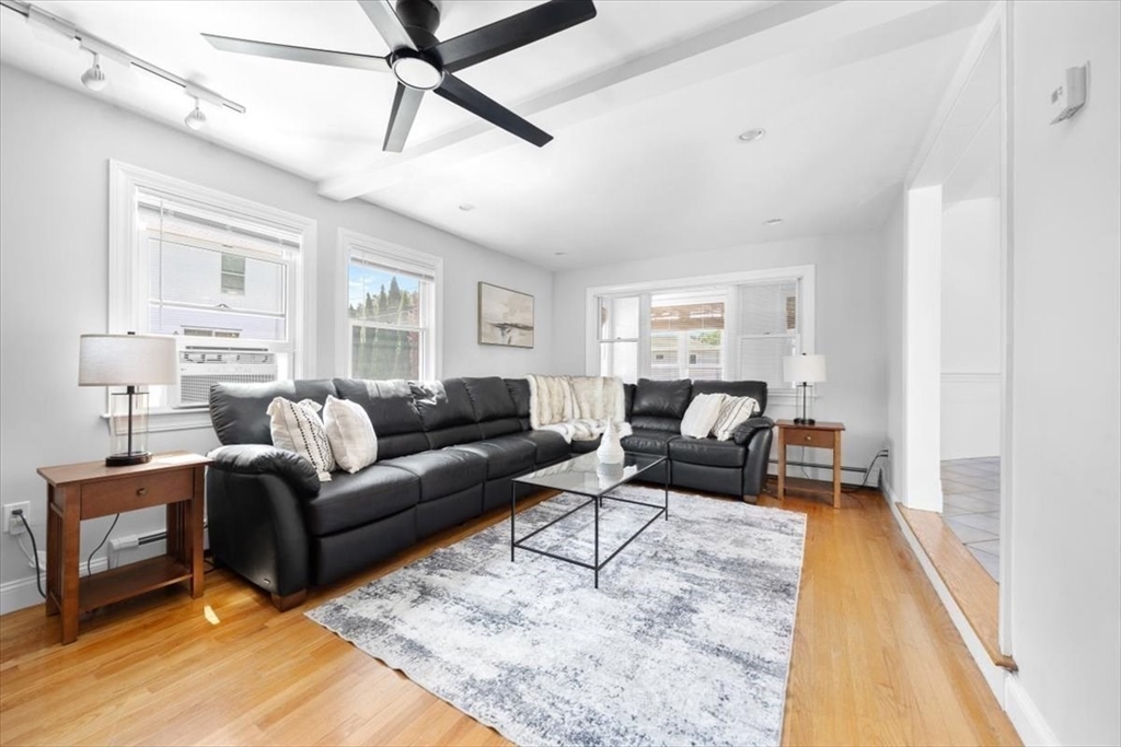 Milton, Massachusetts, 02186, United States, 4 Bedrooms Bedrooms, ,2 BathroomsBathrooms,Residential,For Sale,1917641