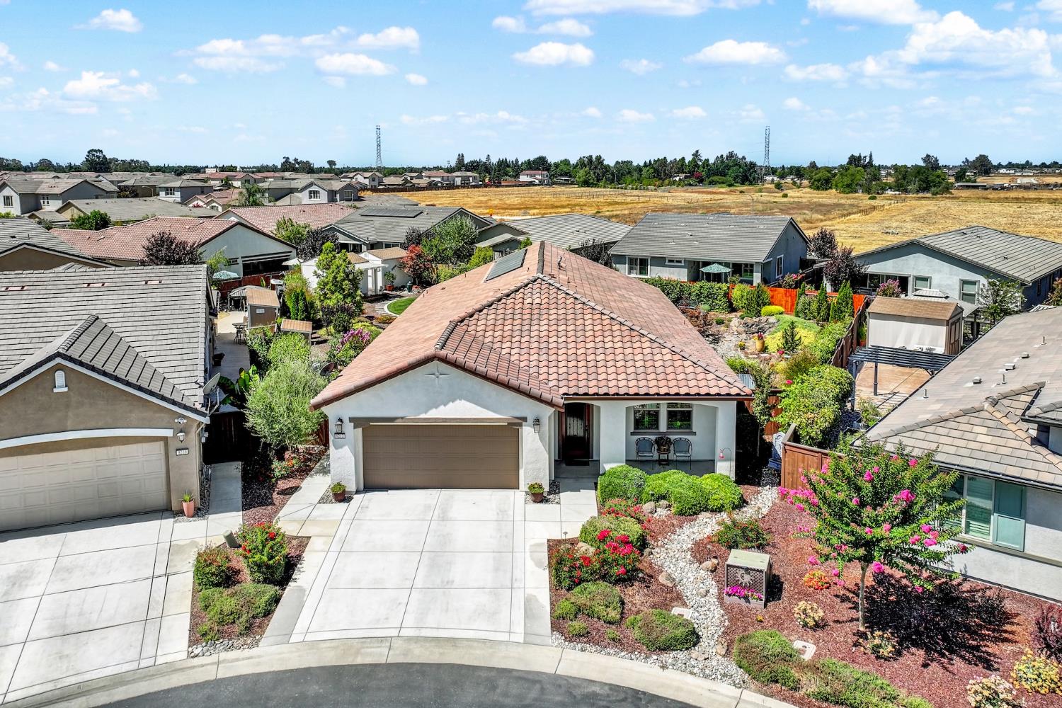 Sacramento, California, 95829, United States, 3 Bedrooms Bedrooms, ,2 BathroomsBathrooms,Residential,For Sale,1912501