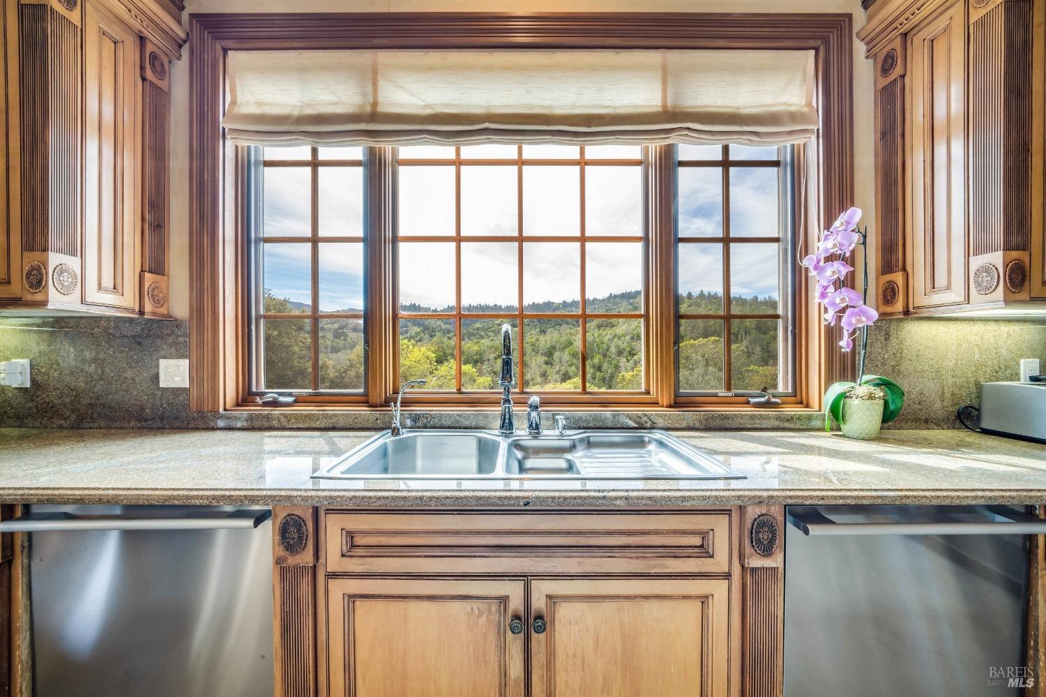 St. Helena, California, 94574, United States, 5 Bedrooms Bedrooms, ,6 BathroomsBathrooms,Residential,For Sale,1708621
