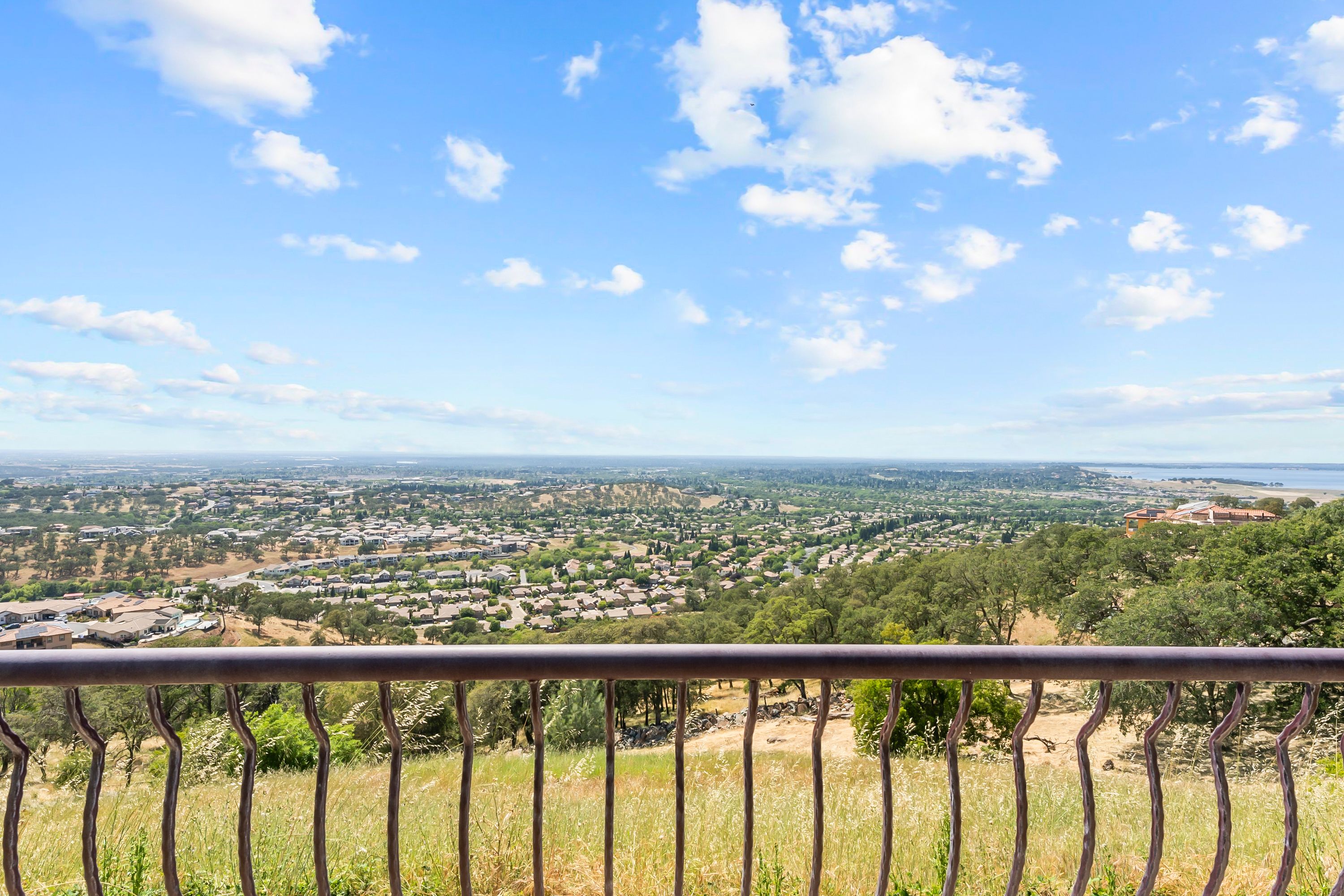  2680 Via Fiori, El Dorado Hills, CA 95762 - 物件實景