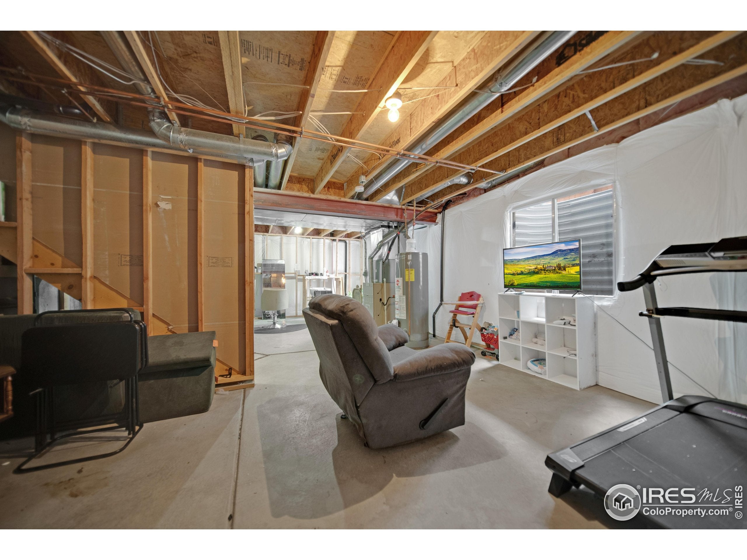 Brighton, Colorado, 80601, United States, 5 Bedrooms Bedrooms, ,2 BathroomsBathrooms,Residential,For Sale,1924062