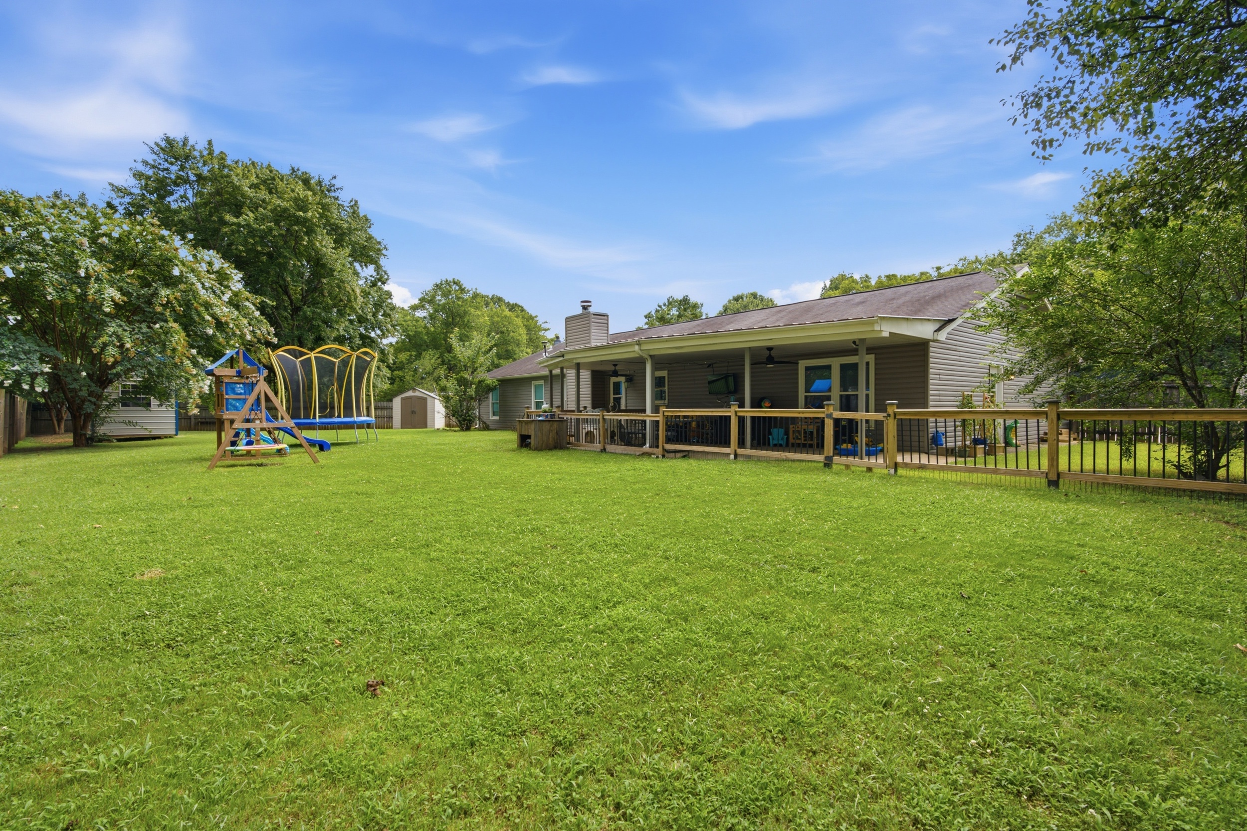  15003 Ashwood Circle SE - 物件實景