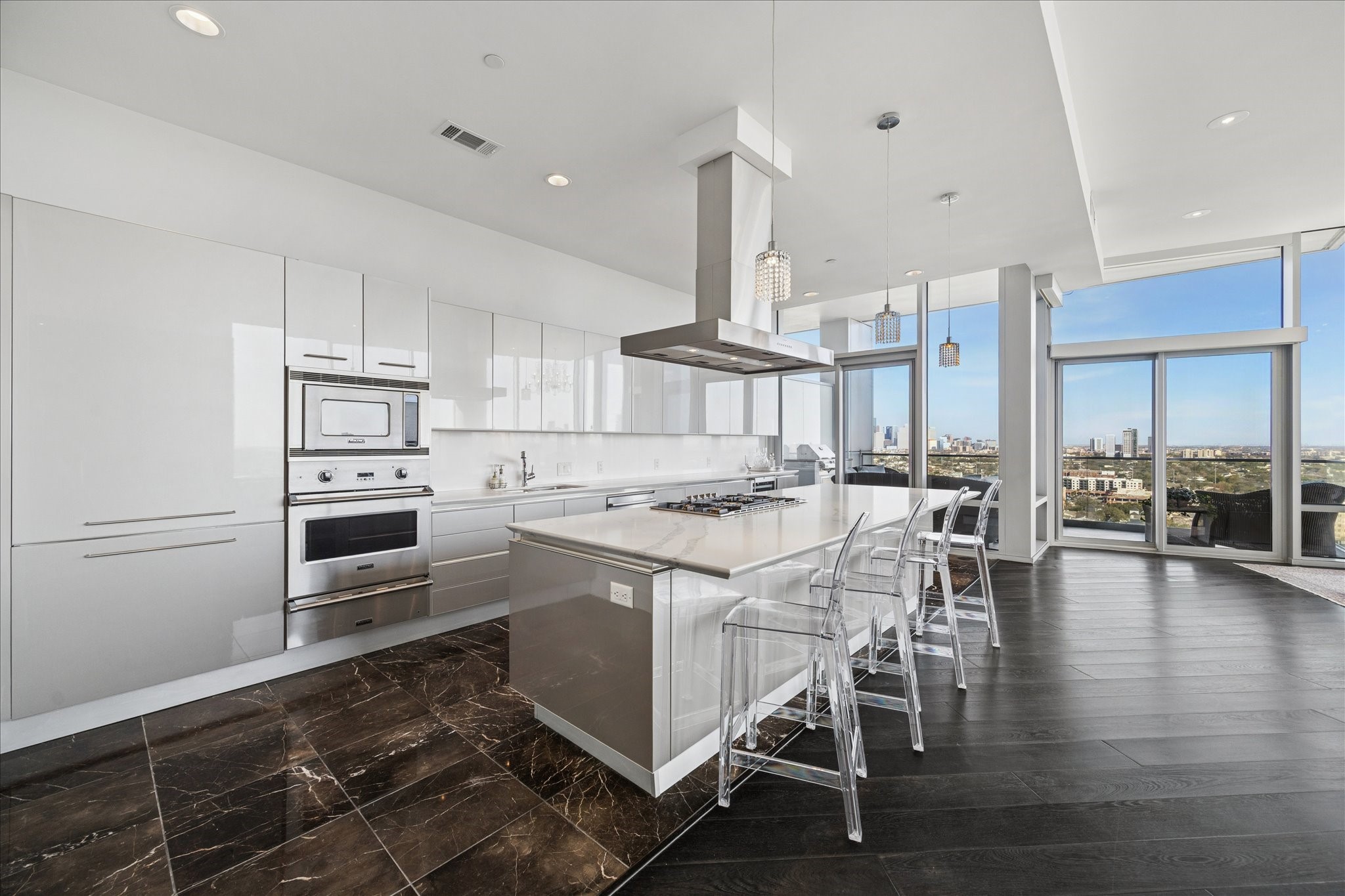  2727 Kirby Drive #19F - 物件實景