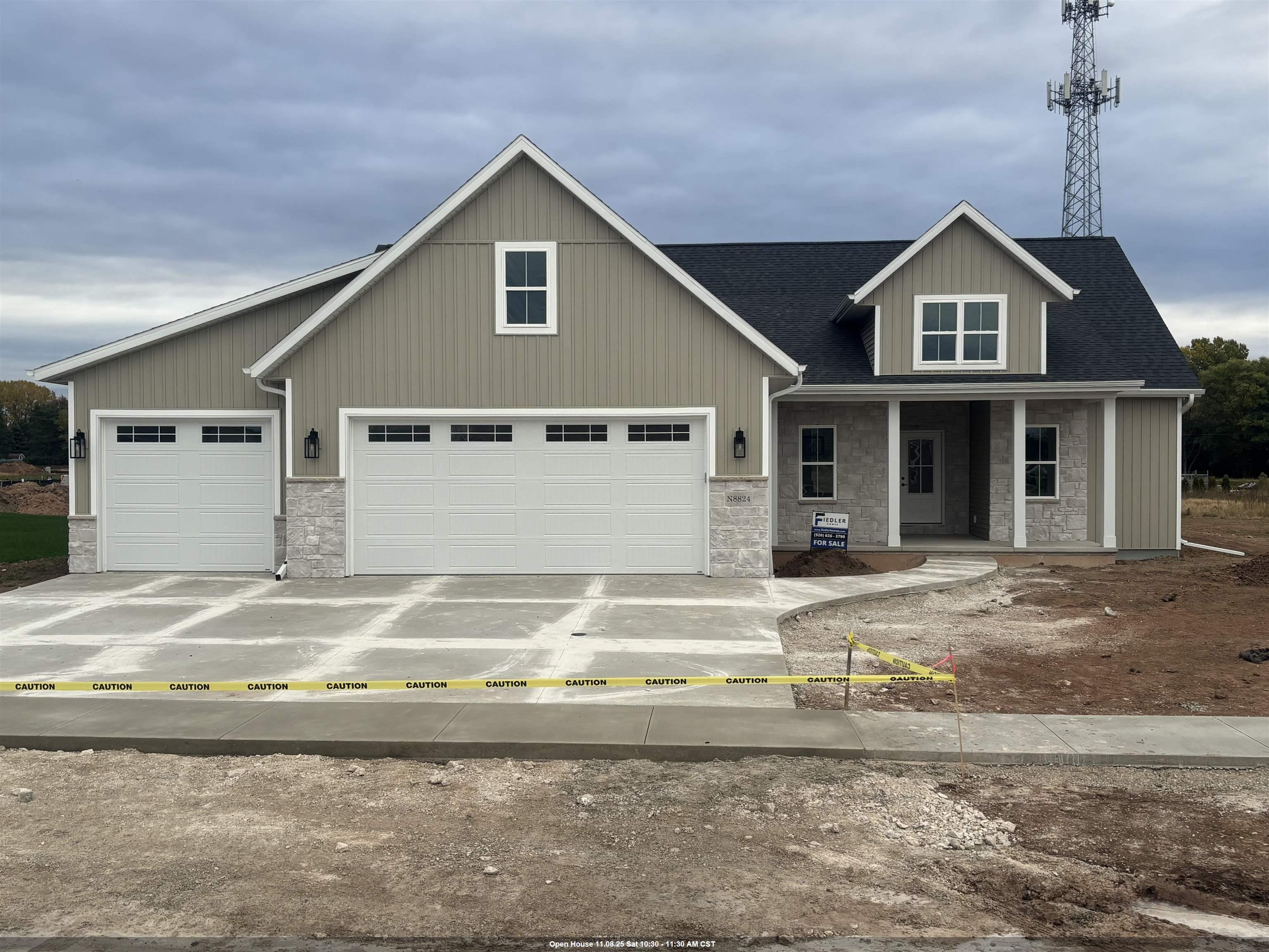 Menasha, Wisconsin, 54952, United States, 3 Bedrooms Bedrooms, ,2 BathroomsBathrooms,Residential,For Sale,1983684