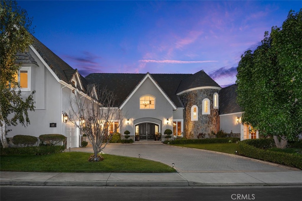 Mission Viejo, California, 92692, United States, 5 Bedrooms Bedrooms, ,5 BathroomsBathrooms,Residential,For Sale,1949715