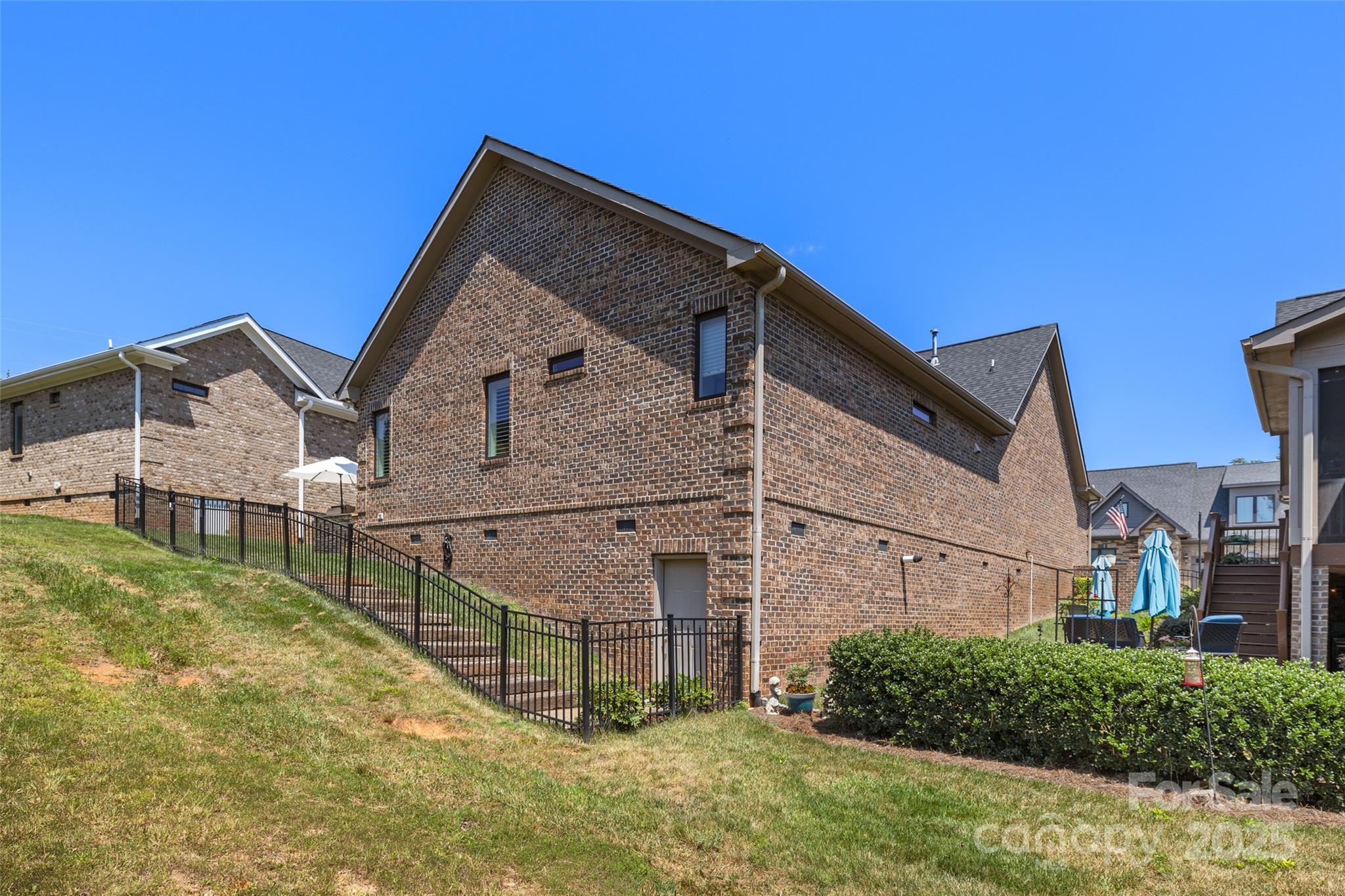 Denver, North Carolina, 28037, United States, 3 Bedrooms Bedrooms, ,2 BathroomsBathrooms,Residential,For Sale,1885943