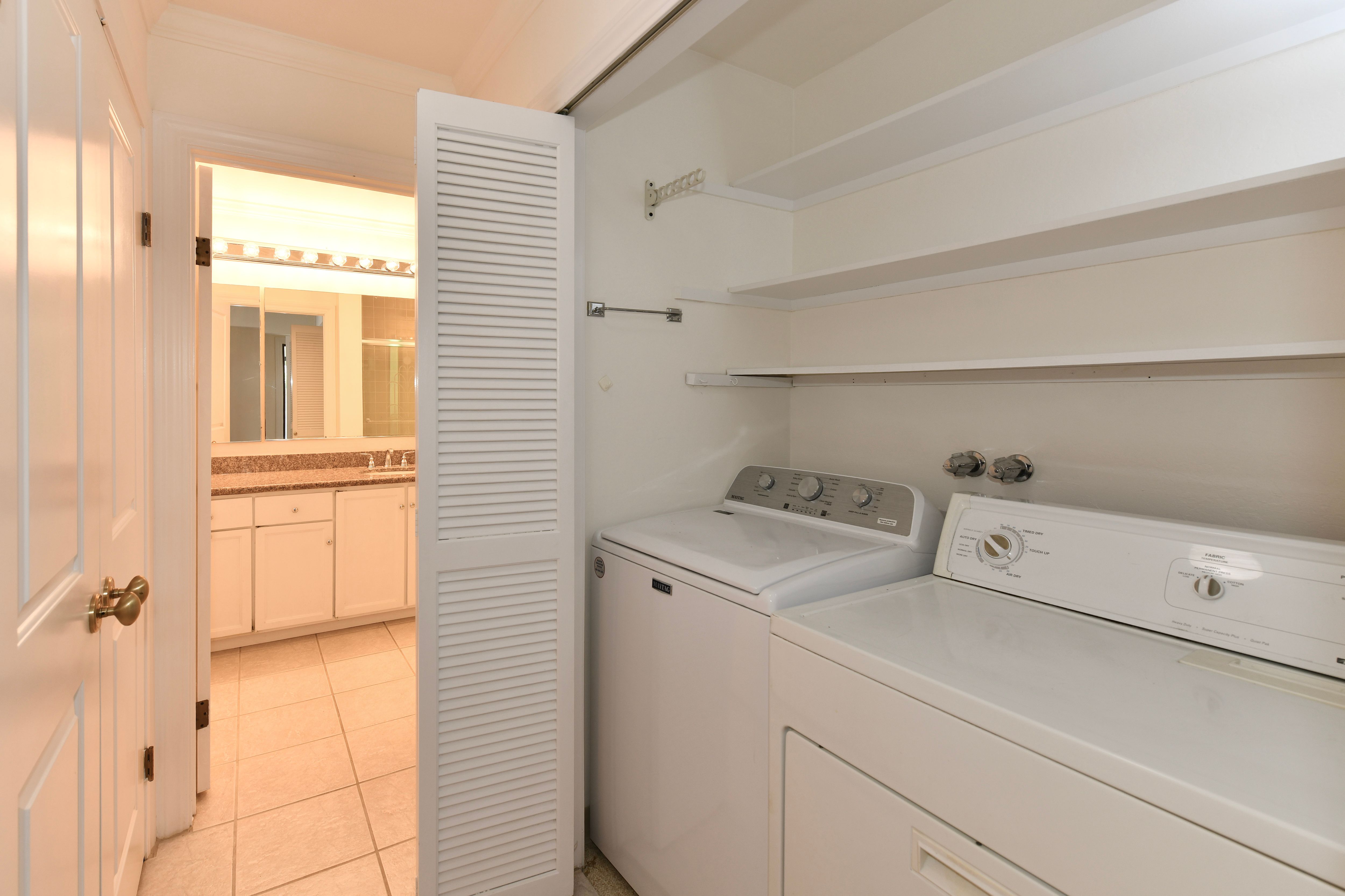  Single Level in Silverado Country Club Gated Community - 物件實景