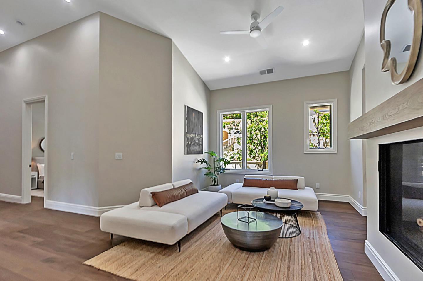 Los Gatos, California, 95032, United States, 8 Bedrooms Bedrooms, ,11 BathroomsBathrooms,Residential,For Sale,1855941