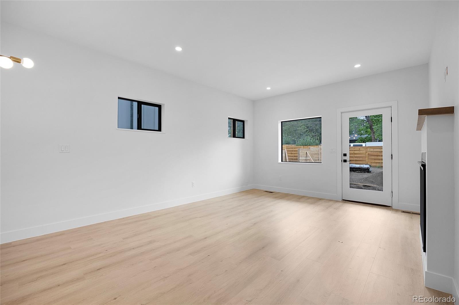Denver, Colorado, 80214, United States, 3 Bedrooms Bedrooms, ,4 BathroomsBathrooms,Residential,For Sale,1890753