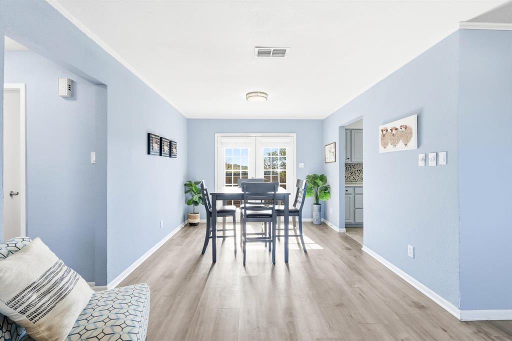 Sanger, Texas, 76266, United States, 3 Bedrooms Bedrooms, ,2 BathroomsBathrooms,Residential,For Sale,1995373