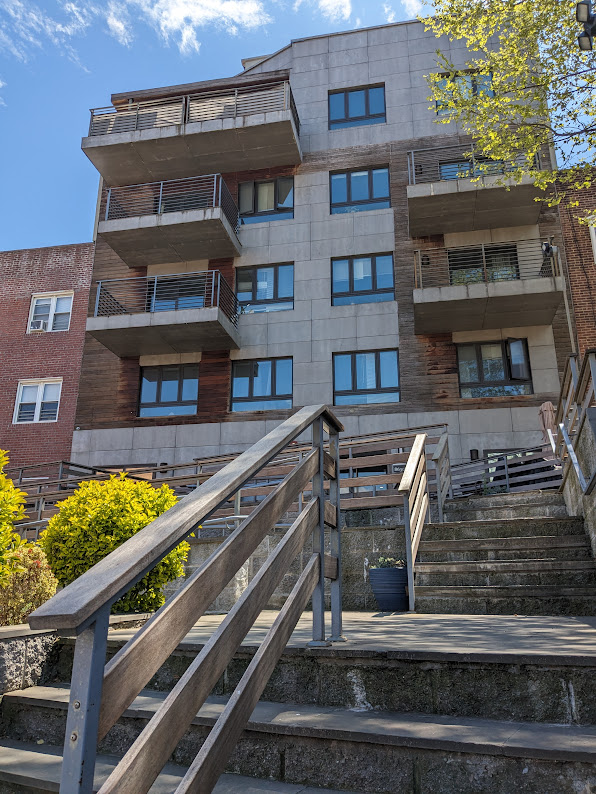 Elmhurst, New York, 11373, United States, 16 Bedrooms Bedrooms, ,Residential,For Sale,2005381