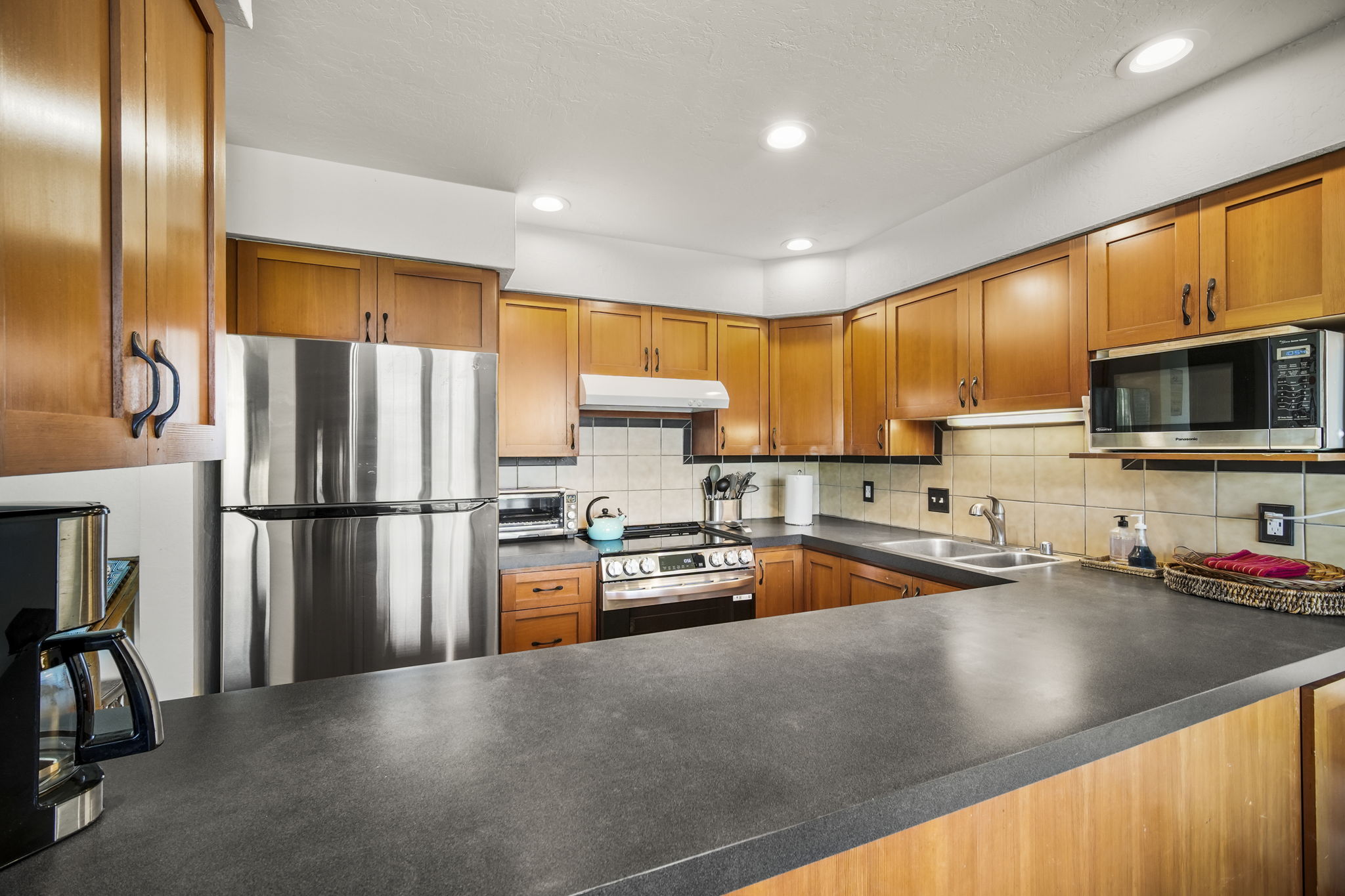 Koloa, Hawaii, 96756, United States, 2 Bedrooms Bedrooms, ,2 BathroomsBathrooms,Residential,For Sale,1700180