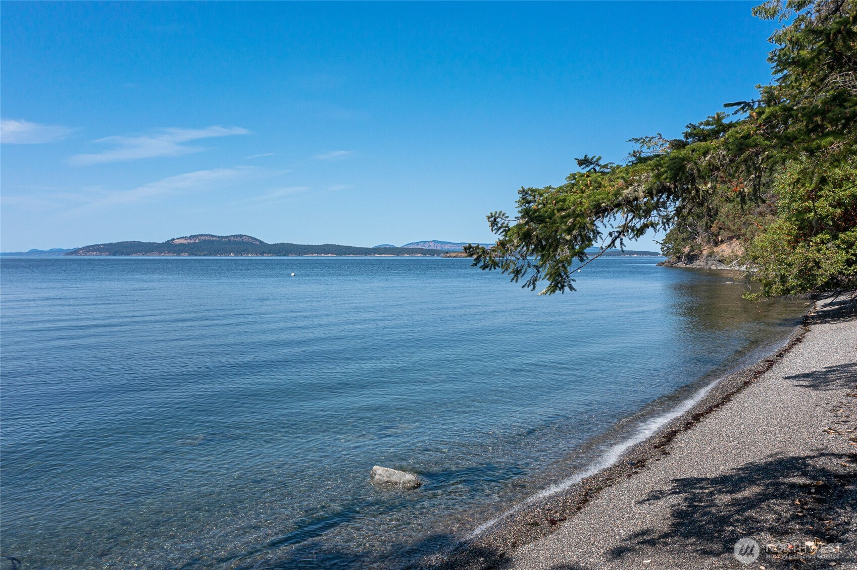 Henry Island, Washington, 98250, United States, 4 Bedrooms Bedrooms, ,1 BathroomBathrooms,Residential,For Sale,1988097