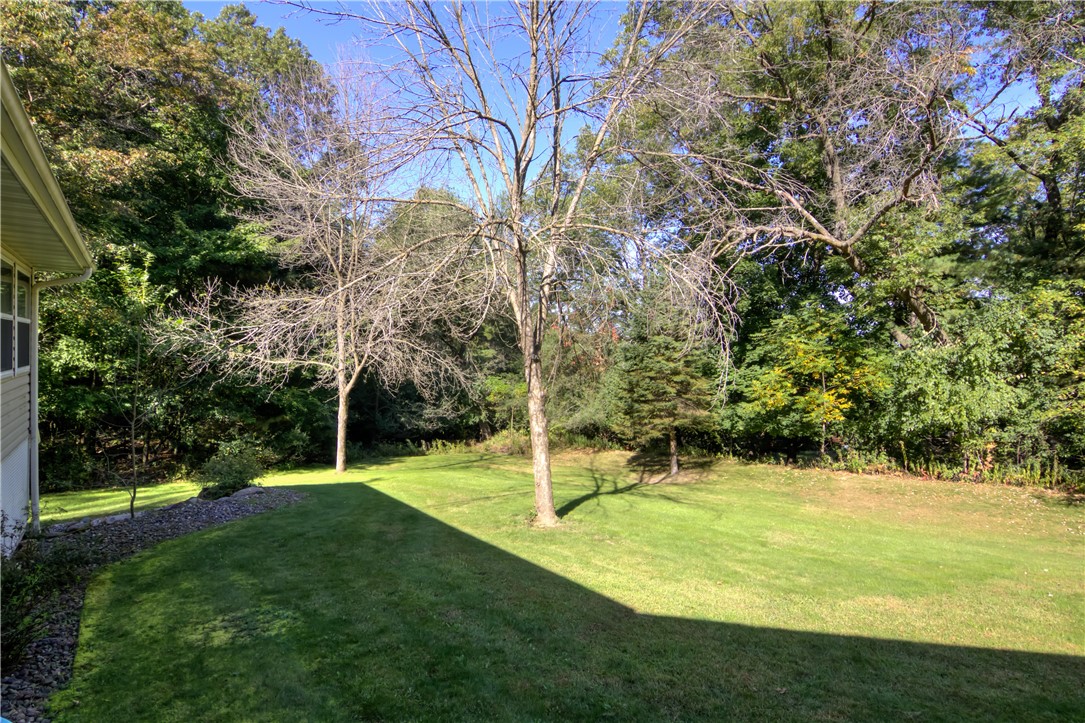 Eau Claire, Wisconsin, 54703, United States, 4 Bedrooms Bedrooms, ,3 BathroomsBathrooms,Residential,For Sale,1992439