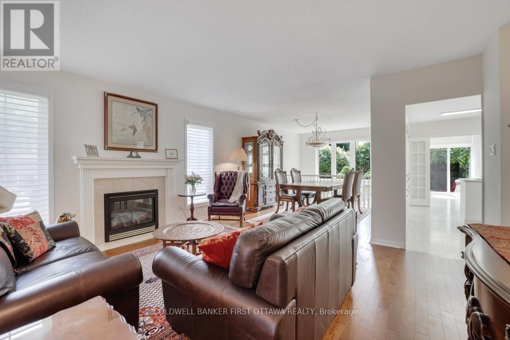 Ottawa, Ontario, K2S 1Z6, CA, 3 Bedrooms Bedrooms, ,3 BathroomsBathrooms,Residential,For Sale,1906768