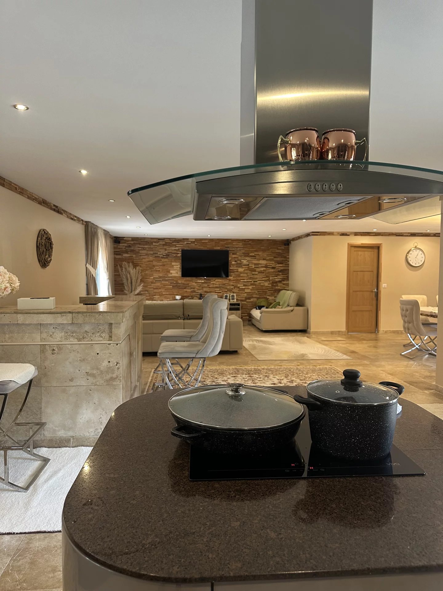 La Colle-sur-Loup, Provence-Alpes-Côte d?Azur, 06480, FR, 2 Bedrooms Bedrooms, ,Residential,For Sale,1680939