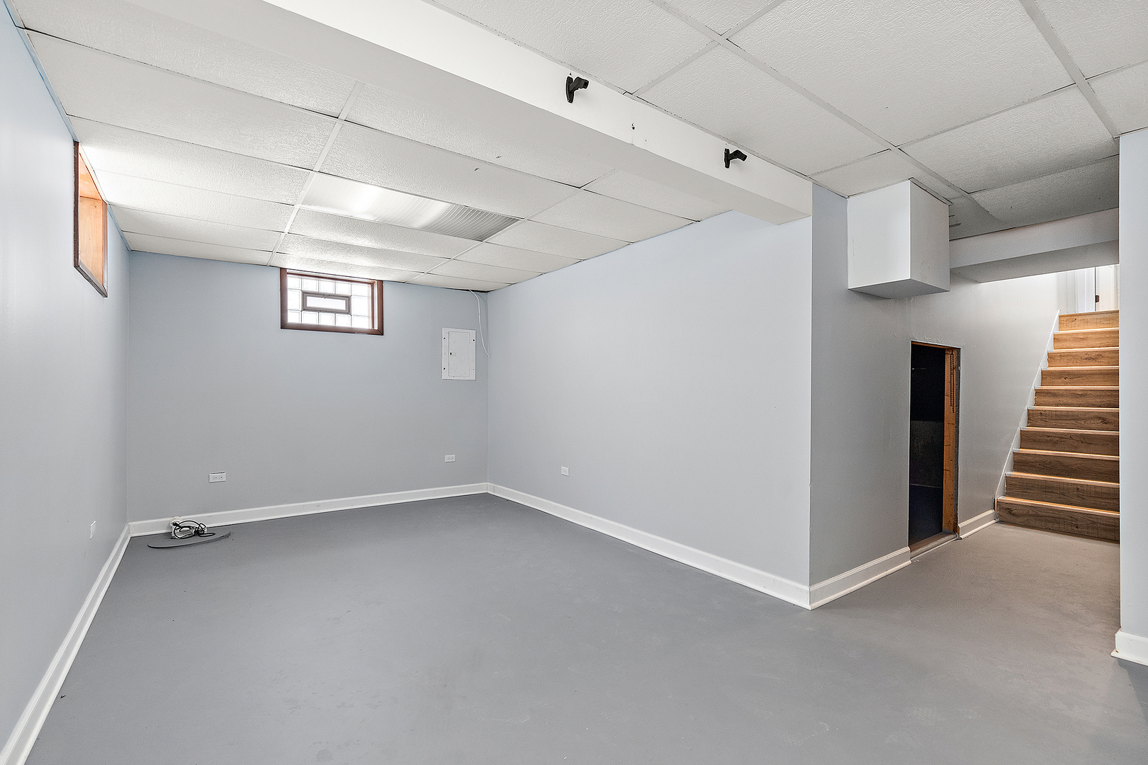 Orland Park, Illinois, 60467, United States, 4 Bedrooms Bedrooms, ,3 BathroomsBathrooms,Residential,For Sale,2000619