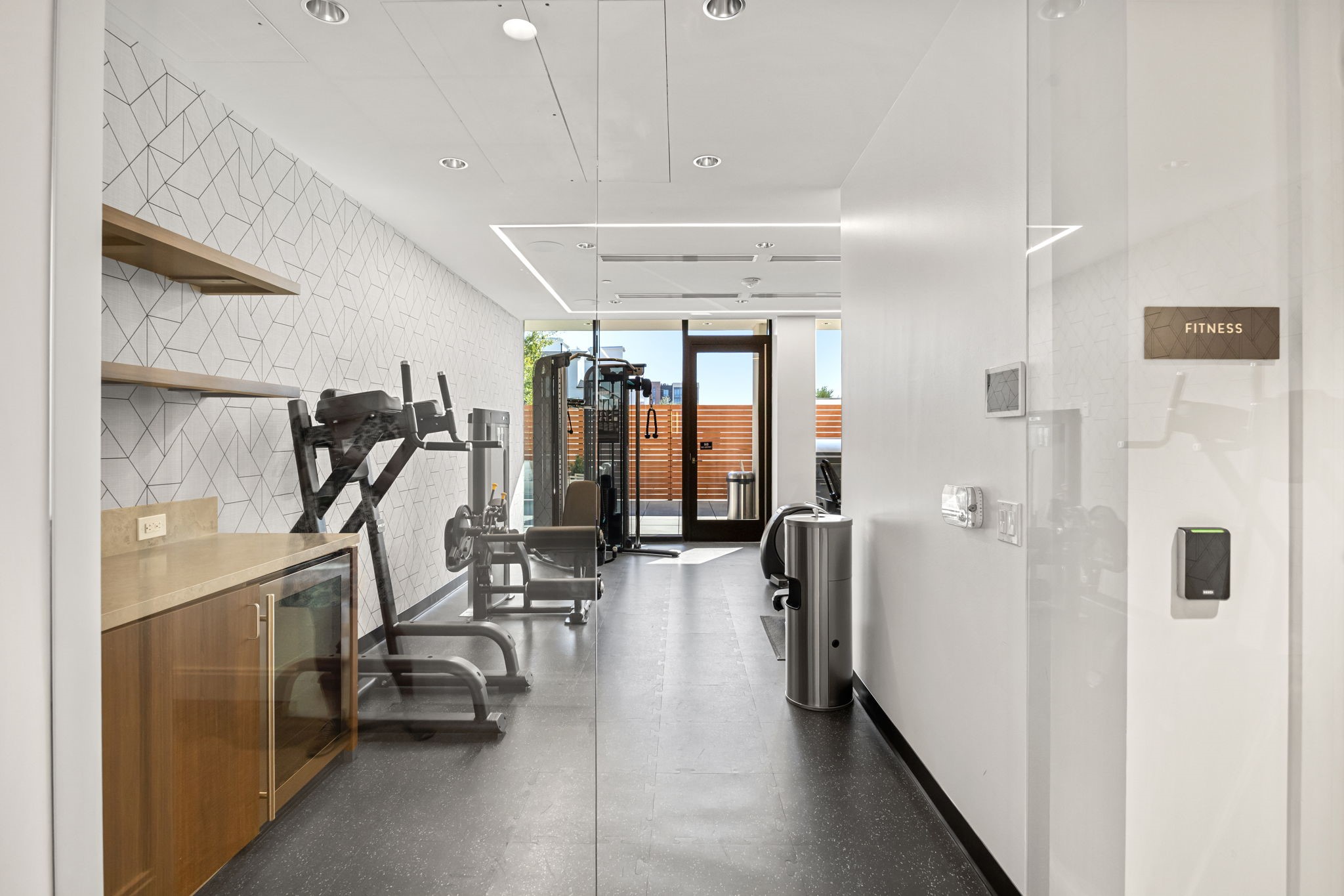  2323 W Main Street #506 - 物件實景