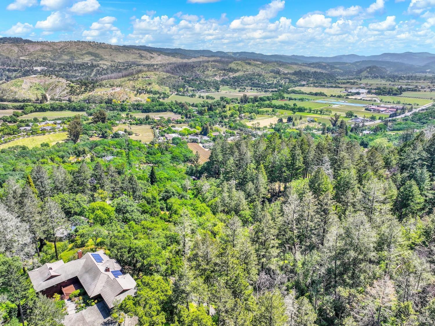 Napa, California, 94574, United States, 4 Bedrooms Bedrooms, ,5 BathroomsBathrooms,Residential,For Sale,1784164